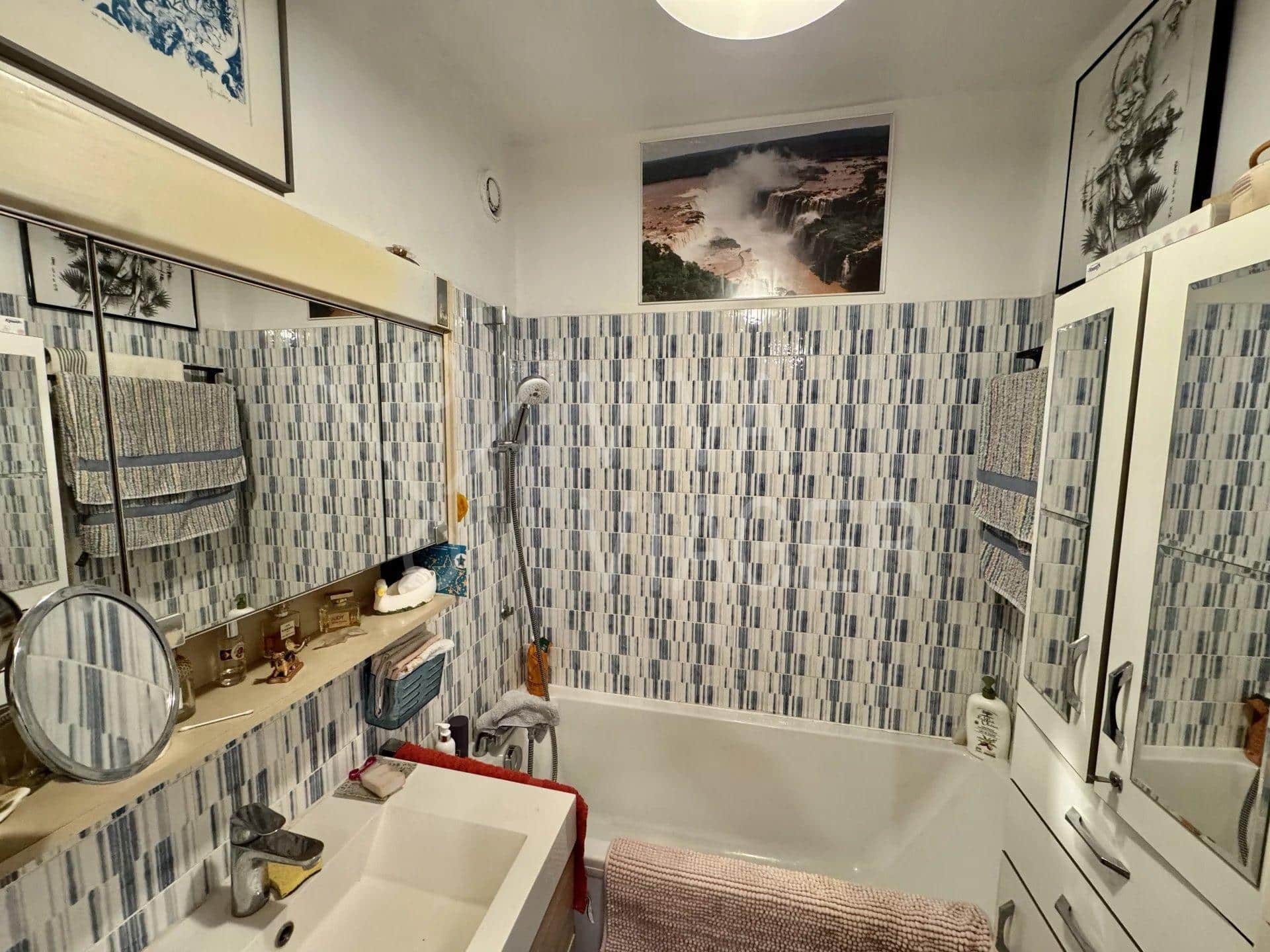 54b03556e5bb247f199a183a8924ce41_1f4b071178_1920-original-26103