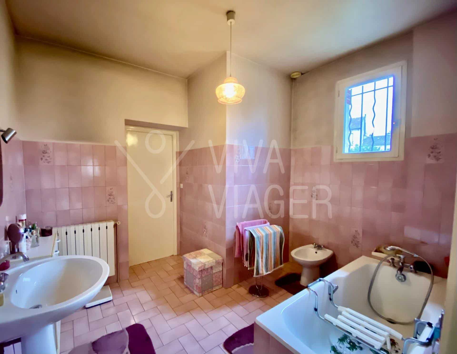 eeb3b9151d2fb0f87315dc9eab0b1139_5c0f422a57_1920-original-25933