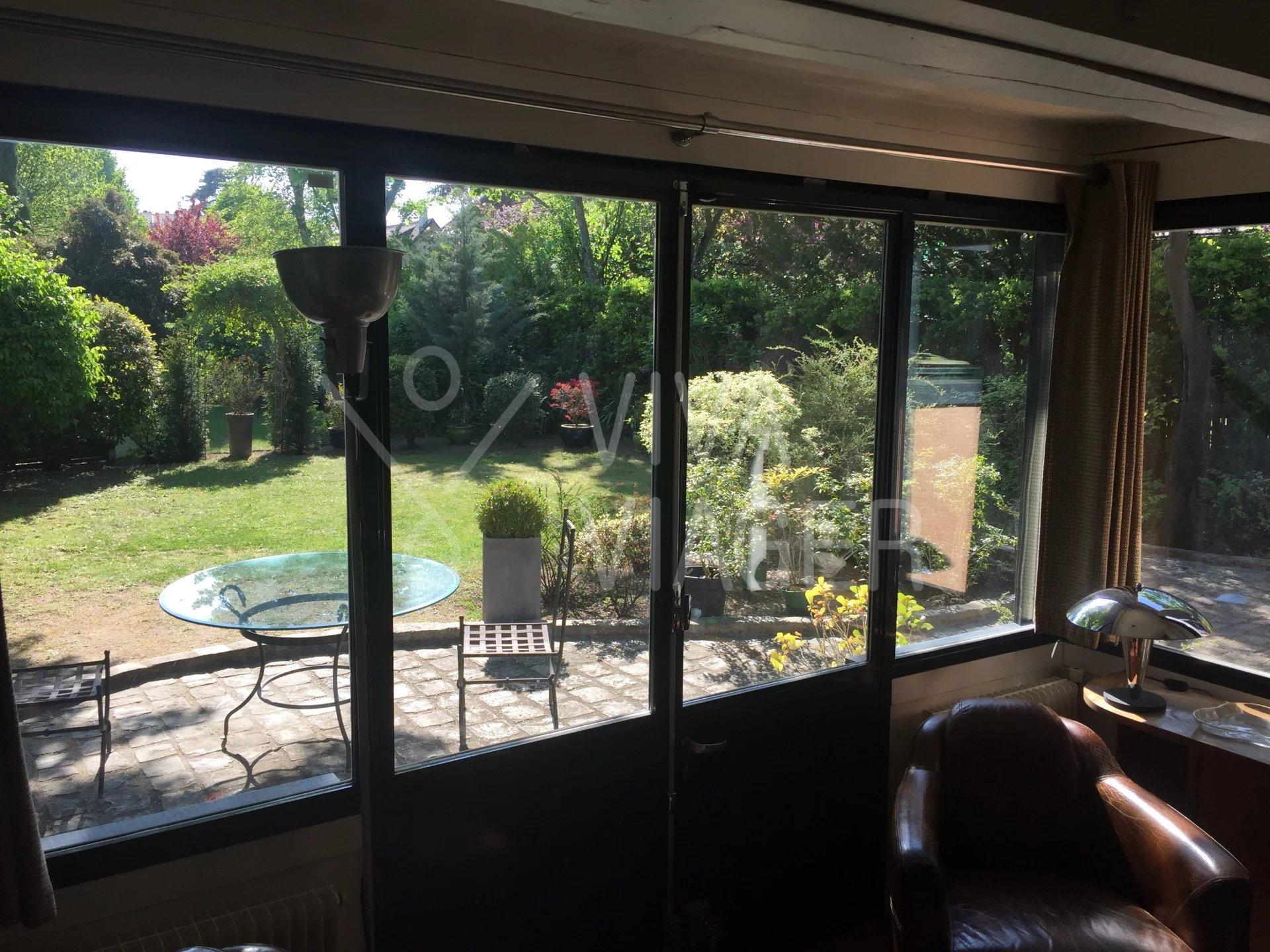 a1709c12ca6ccf8912c2a0722773237b_056635c1f1_1920-original-29219