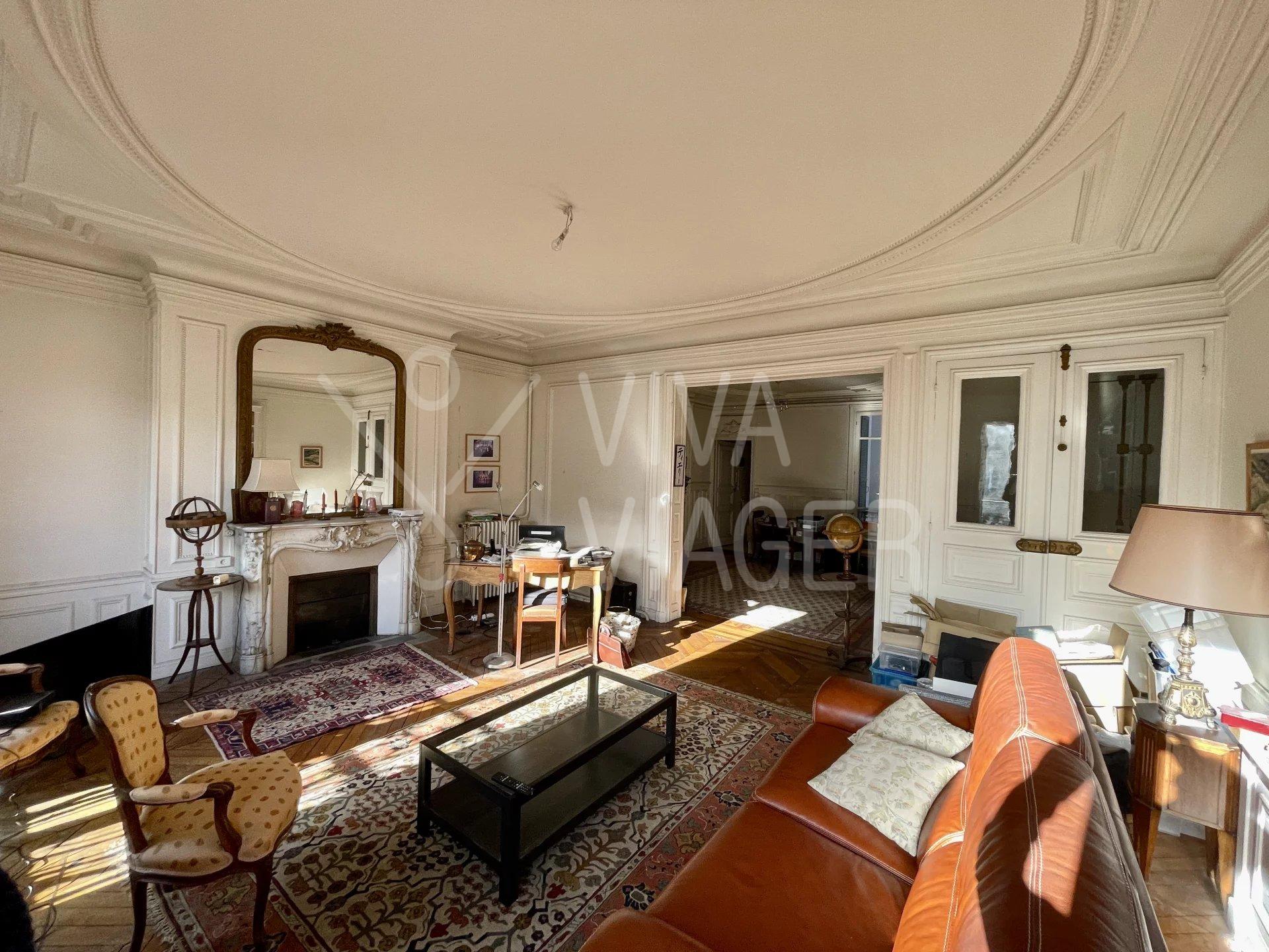 11f702861acb5bc30668330c427e1611_1b329c47d7_1920-original-33454