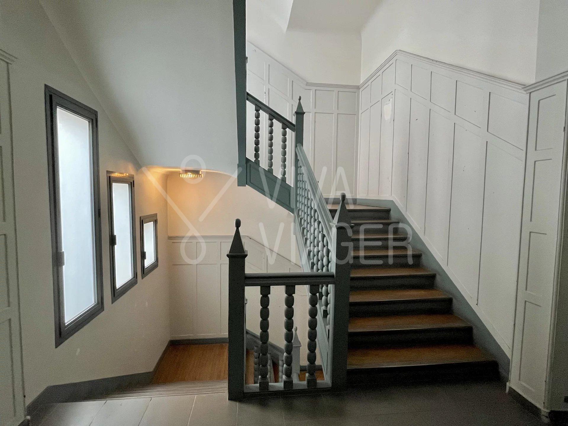 5b91d871d4979b1e8f2204f262c0e075_0cb068ffbc_1920-original-33198