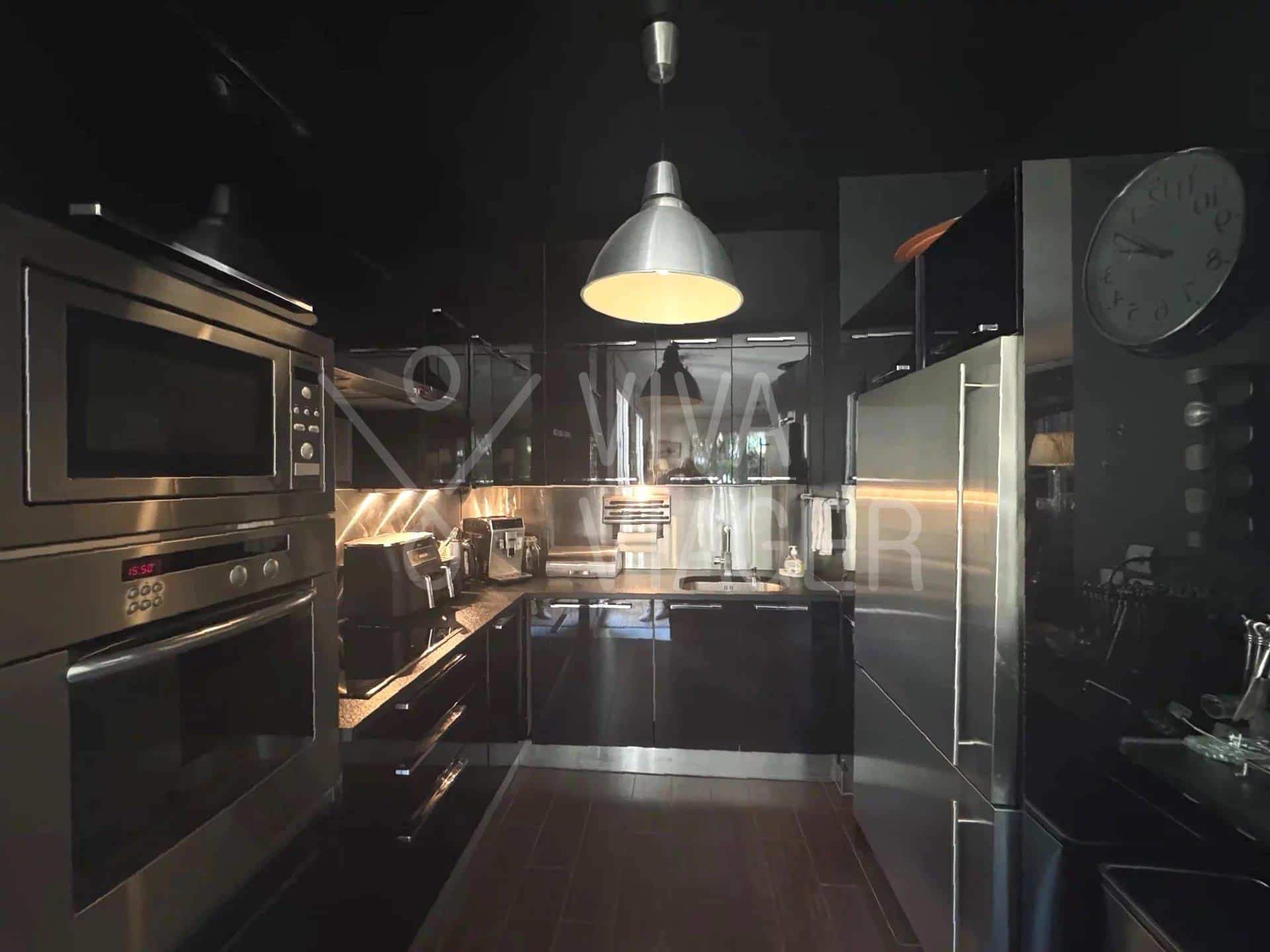 6a741cc8ce00e25479fe4435e042e3ce_7a097306cb_1920-original-32638