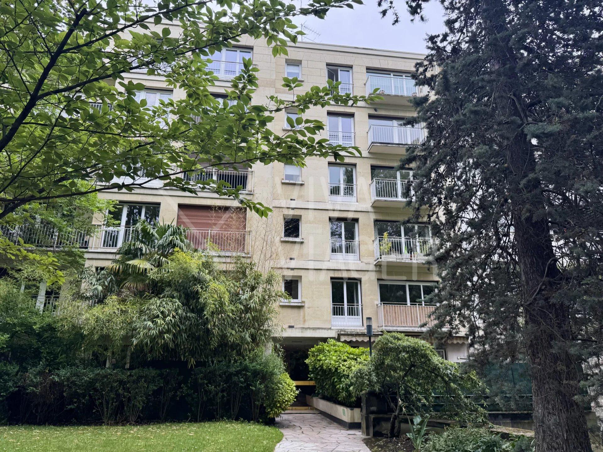 808ec408ef63bf3e5f0697afb04fd073_d9297478db_1920-original-36614 Appt 3P 76m² – Viager libre – Neuilly-sur-Seine