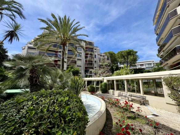 Appt 2P 56m² – Résidence Hespérides – Vente à terme libre – Le Cannet