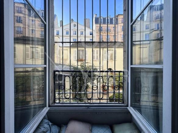 Duplex  237m² – Viager occupé – Paris 3ème