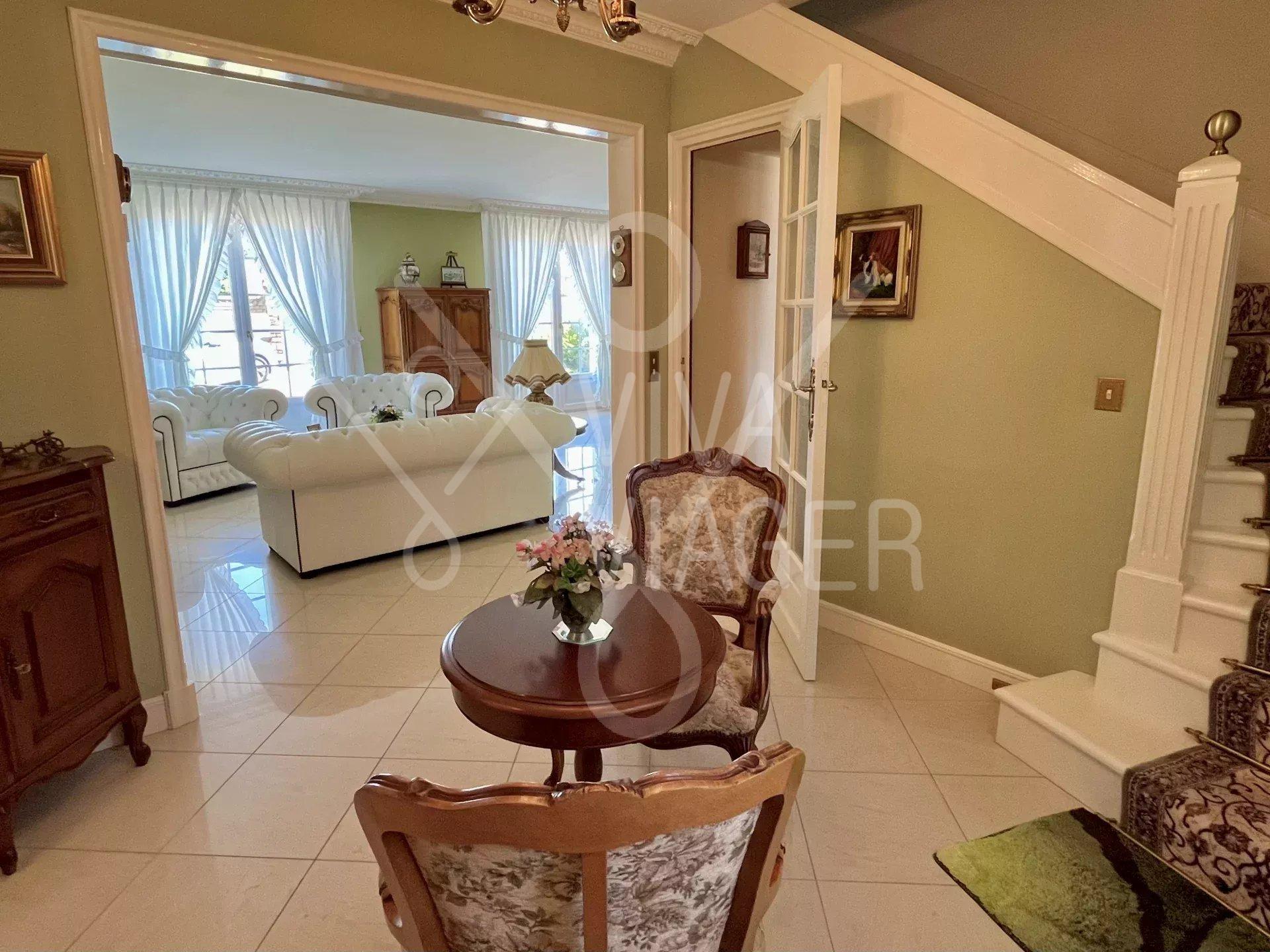 05c49b34f9121f73887d813c9f34a4ce_848fa99d2f_1920-original-40042 Maison 6P 160m2 – Nue-propriété – Rosny-sur-Seine