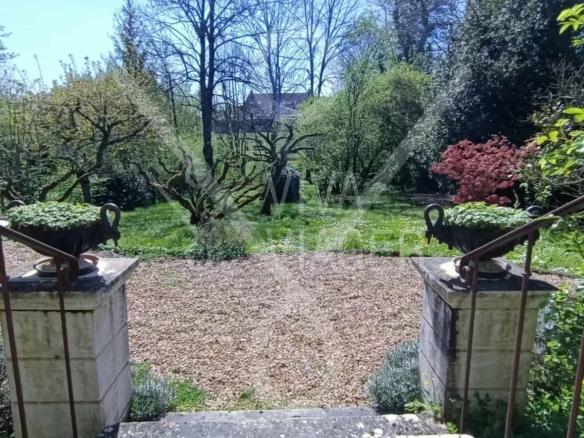 Maison 8P – Nue-Propriété – Vendôme (Prunay-Cassereau)