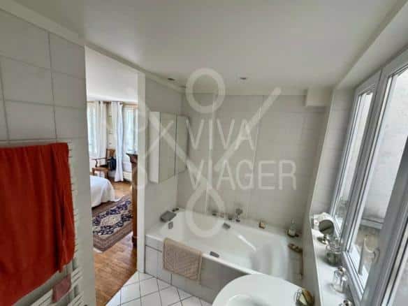 Appt 4P 78m² avec balcon – Nue-propriété – Paris 9ème