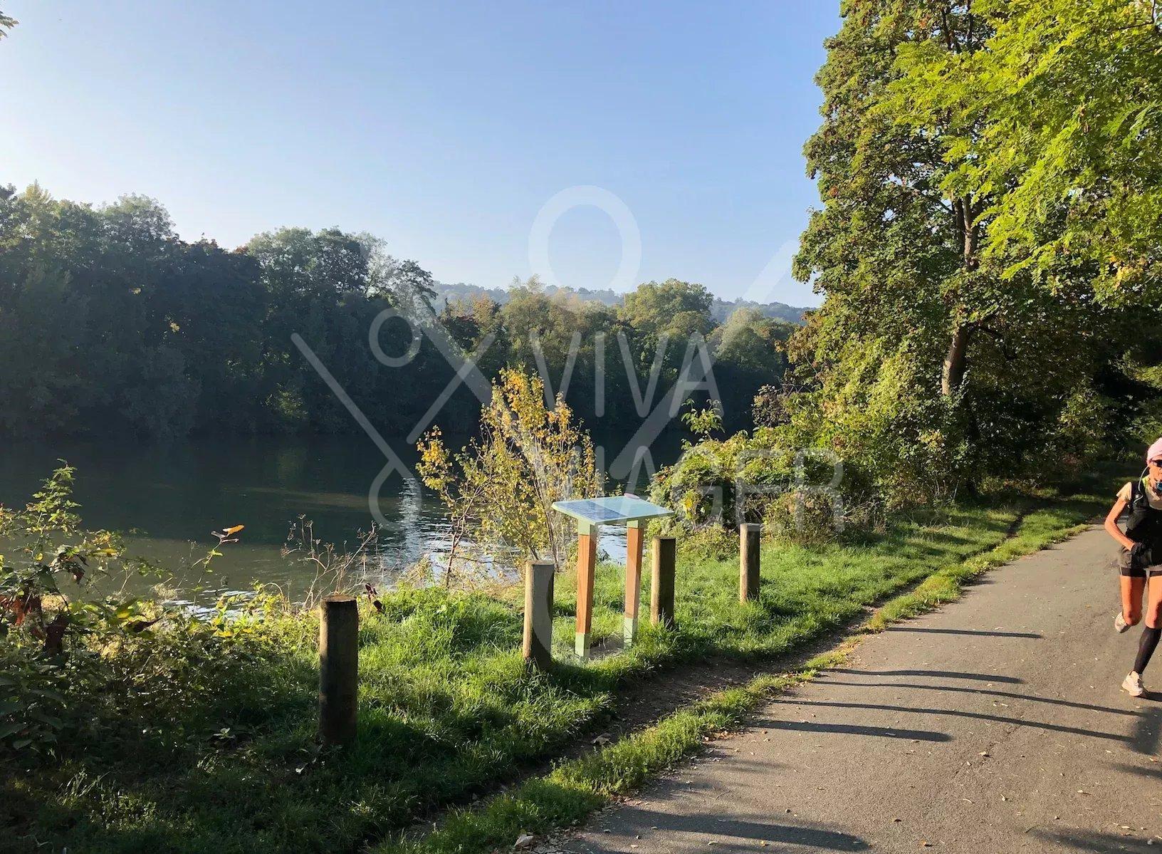 108faaec078271643e6ec2991de28ec3_3885611dbd_1632-original-40242 Maison 7P – Nue-Propriété terme à 5 ans – Croissy-sur-Seine