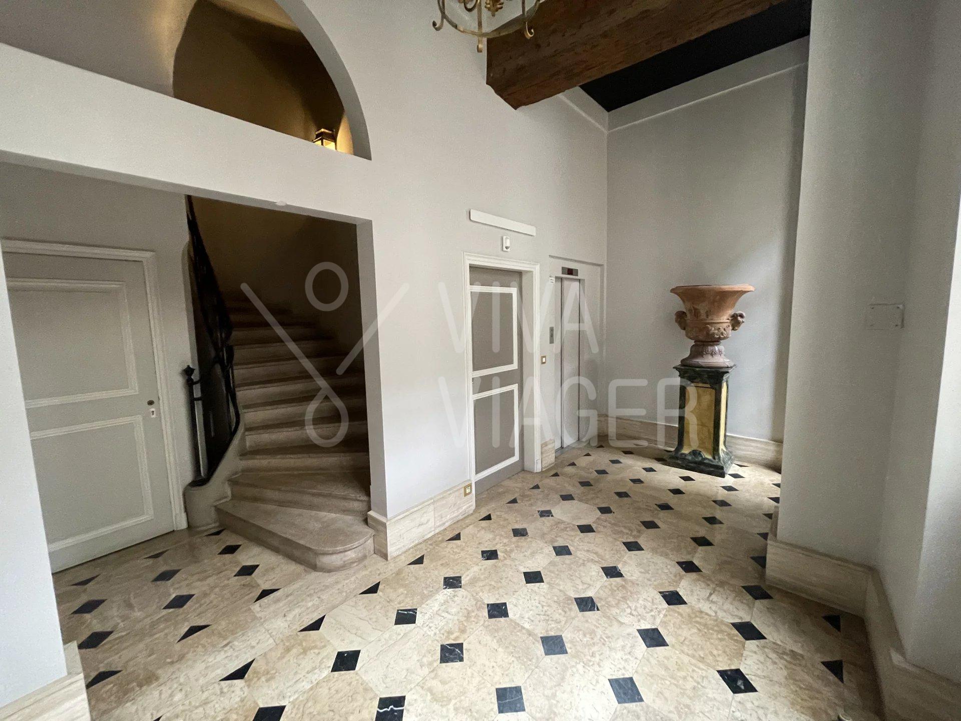 13ea98aee3c1350f026aac913fe966b4_a3f650b5f9_1920-original-38343 Appt 3/4P de 77 m² – Viager Occupé – Paris 6ème