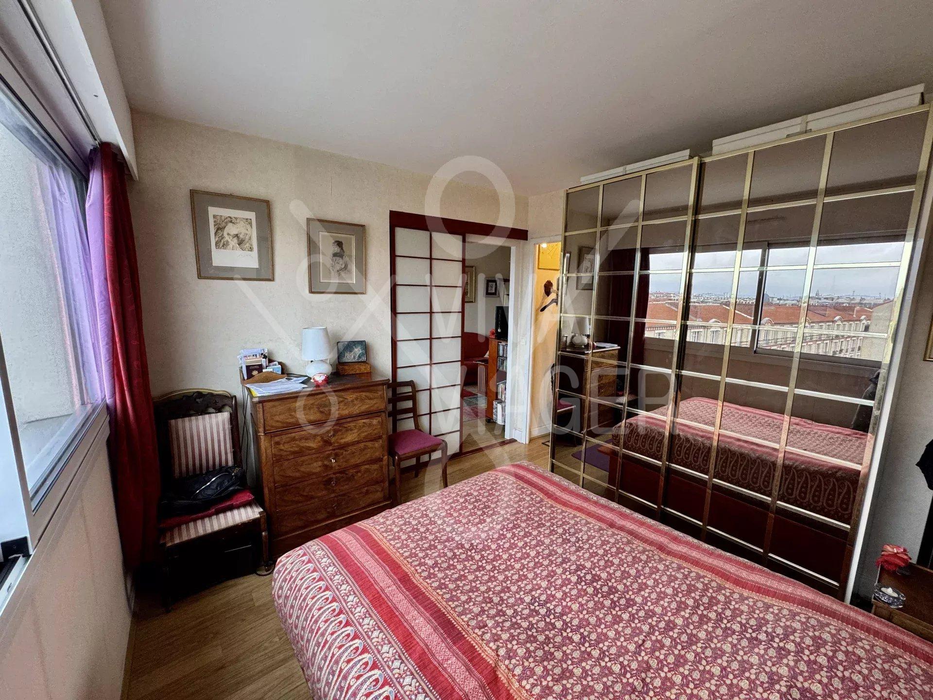 Appt 2P 37 m² – Viager Occupé – Courbevoie