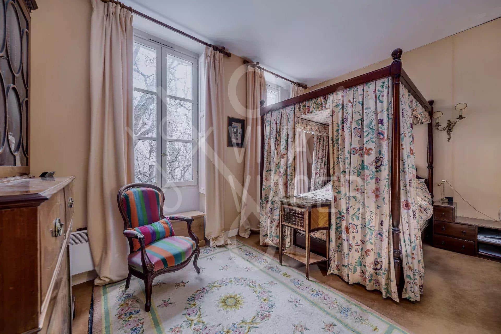 1e89874169111e547de0bdda00008e0d_07d568e089_1920-original-39866 Duplex 5P 127m² – Nue-propriété – Paris 5ème Val-de-Grâce