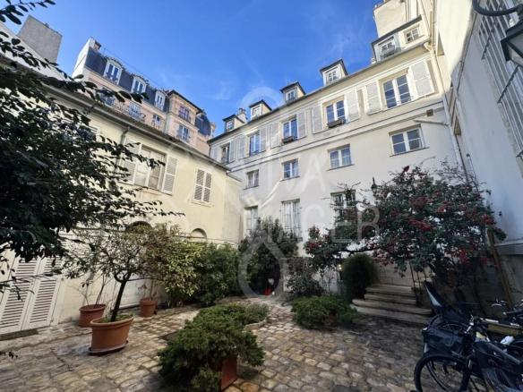Duplex  237m² – Viager occupé – Paris 3ème