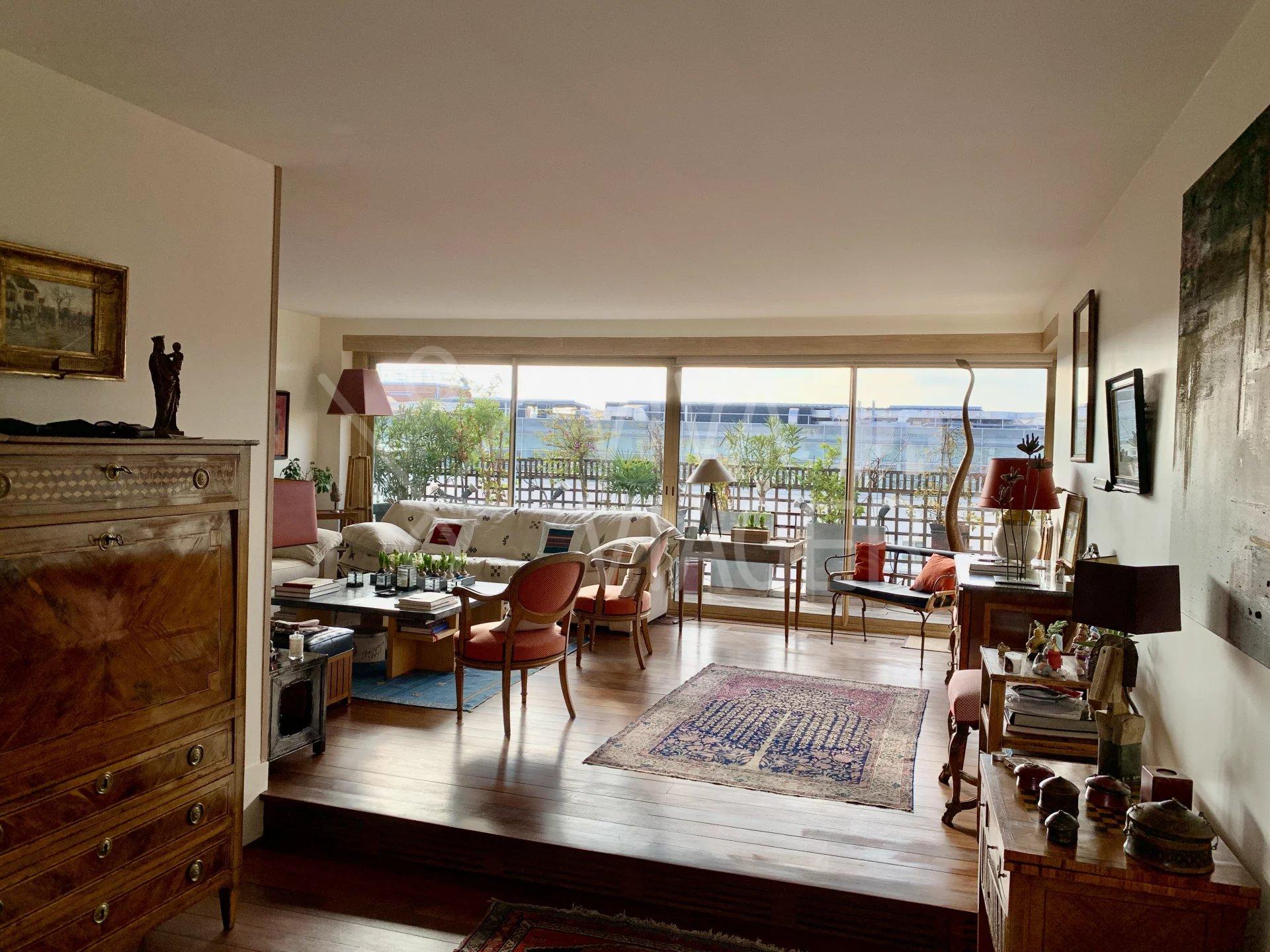 205e35a5112405d8dd19fd23c30f7d0a_31a5968f58_1920-original-38225 Apt de 3P de 89 m² – Nue-Propriété Paris 7