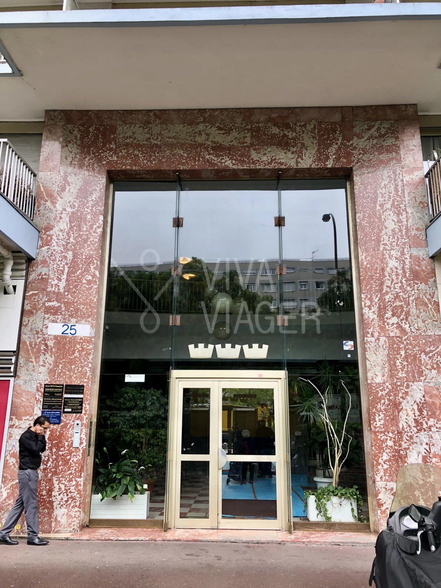 Studio de 34 m² – Viager Libre Paris 11