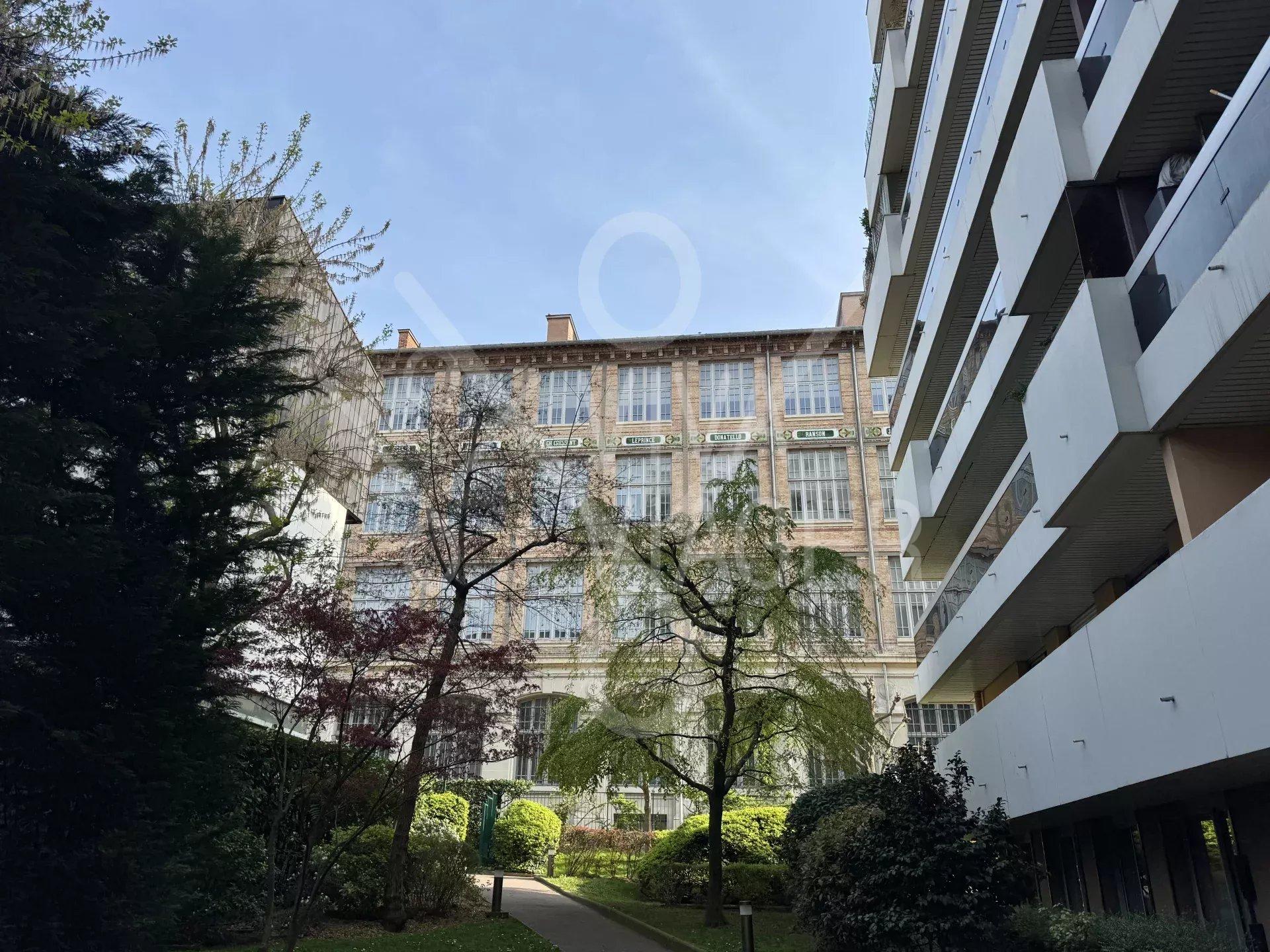 21c111d9a2edb3dac714ee1f684cb613_96fcd005ae_1920-original-39874 Appt 3P 66m² – Viager libre – Paris 12ème Picpus