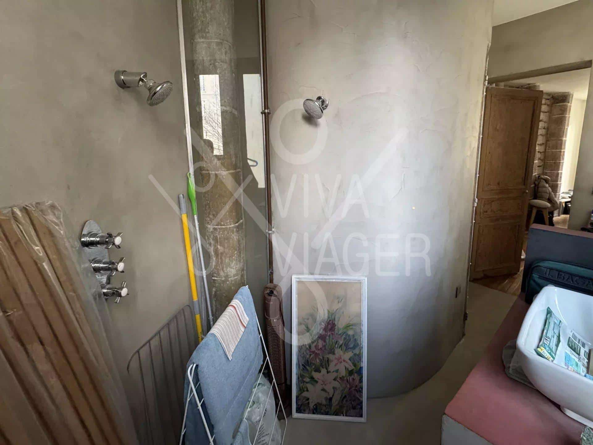 2fc8c31fbb68b4acd4d93ef23adac4cc_05ddaac6f2_1920-original-40158 Studio 26m² – Viager occupé – Paris 9ème