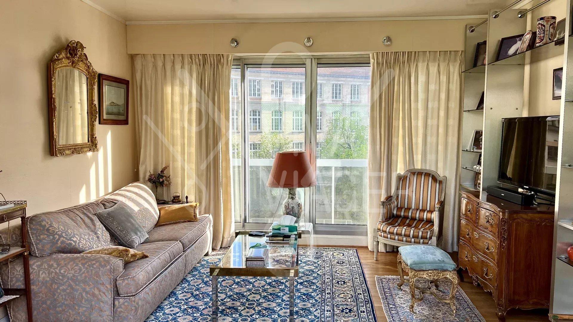 33f03c808a3926140a6f381af85de95e_225a3fa977_1920-original-39897 Appt 2P 49m2 – Viager Occupé – Paris 13ème