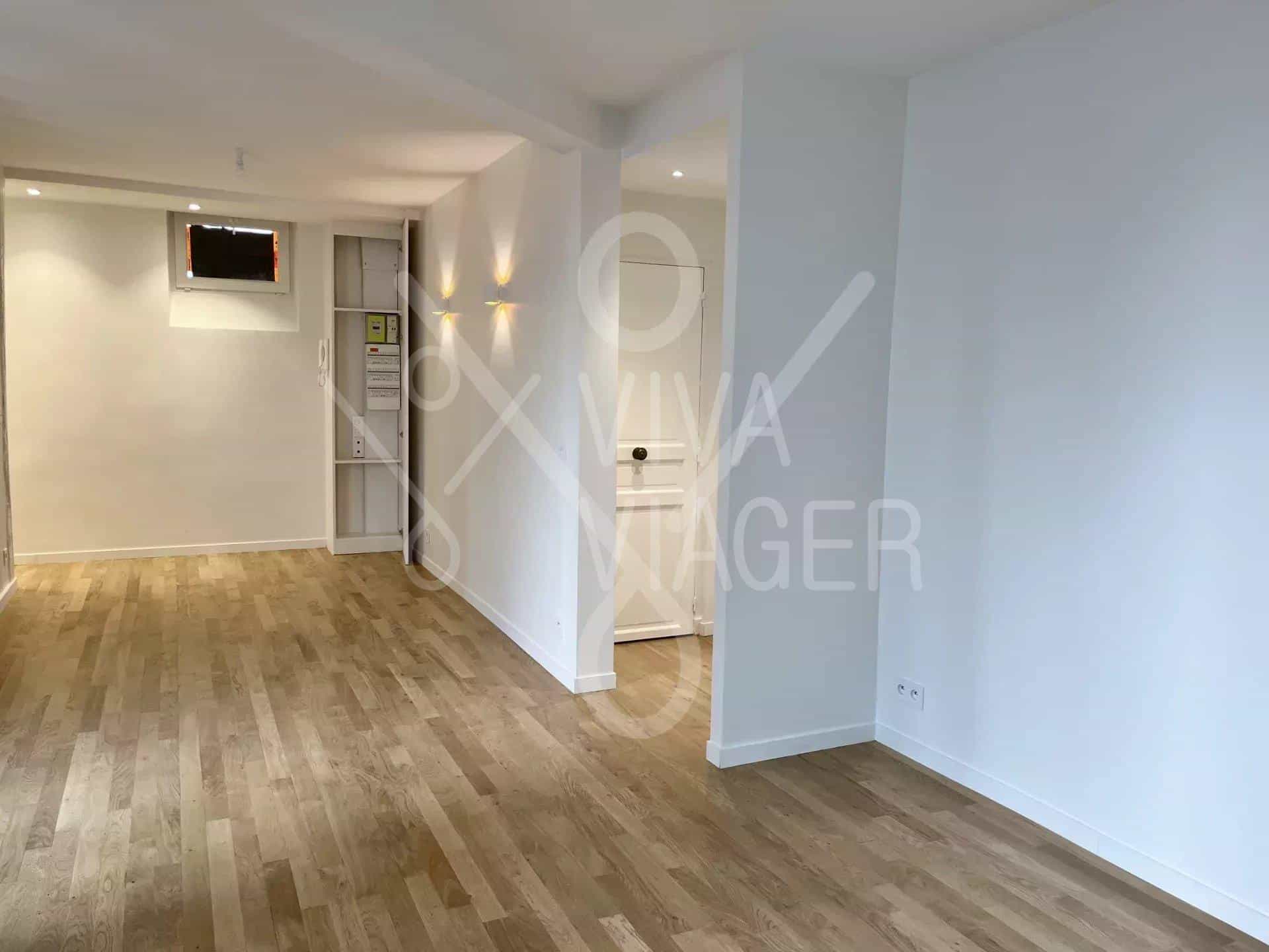 38b801ef4df7bb0cb708cac07df1aa28_47aae8ac80_1920-original-39979 Appart 4P 74m² – Viager libre – Paris 7ème