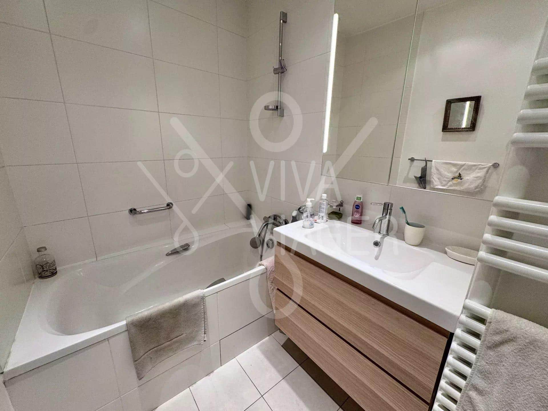 43e346ef9e3a8afbdb23c1887e2c1290_cd4f70c3c5_1920-original-39689 Appt 3P 91m² – Viager occupé 5 ans – Paris 6ème