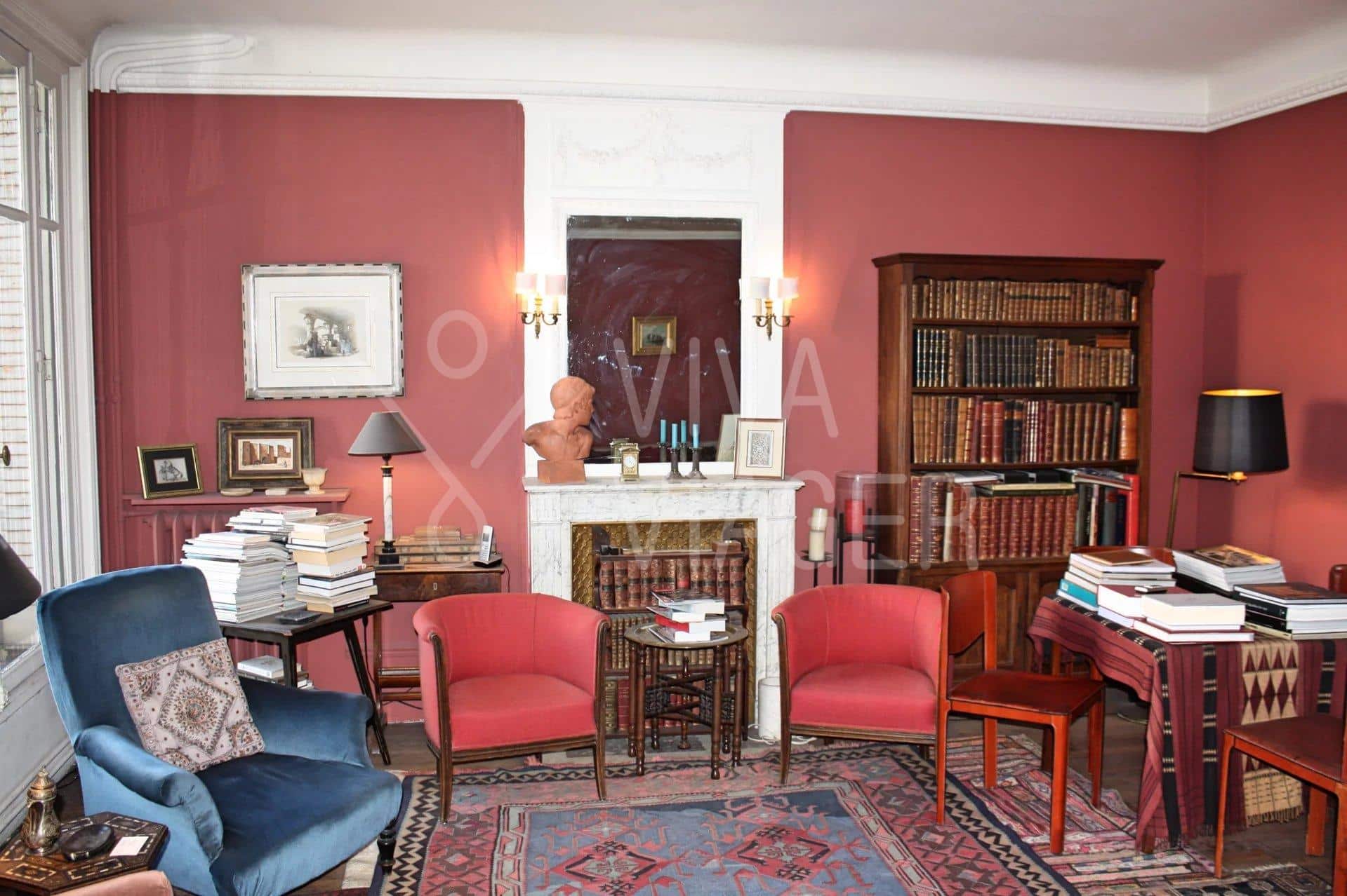 Viager Occupé – Appartement de 105 m² et 9m² de chambre de service Paris 75016 – Secteur Passy