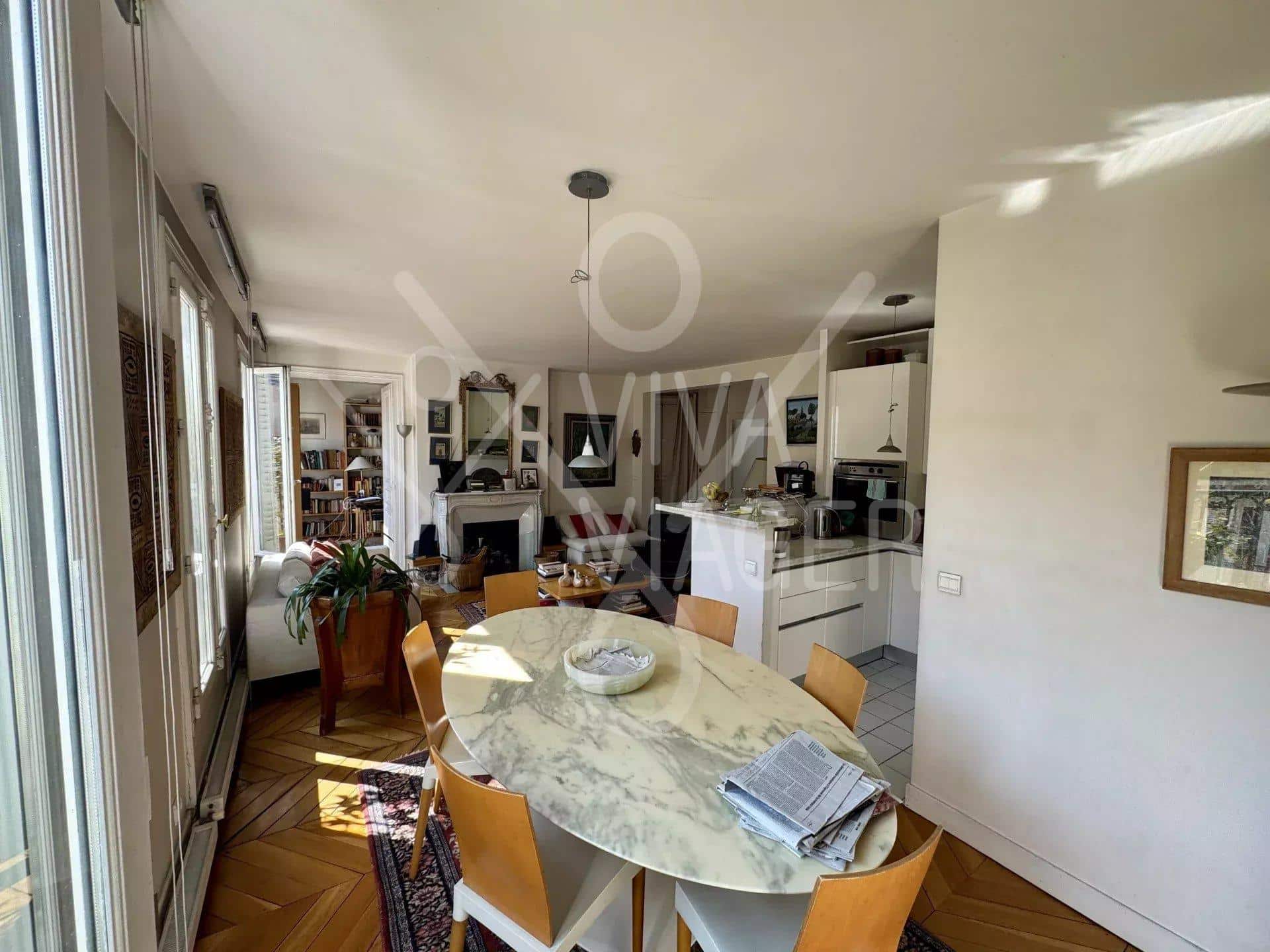 53cbbdba090a9391e41f9adf39b19757_dfe5fcf075_1920-original-39636 Appt 4P 78m² avec balcon – Nue-propriété – Paris 9ème