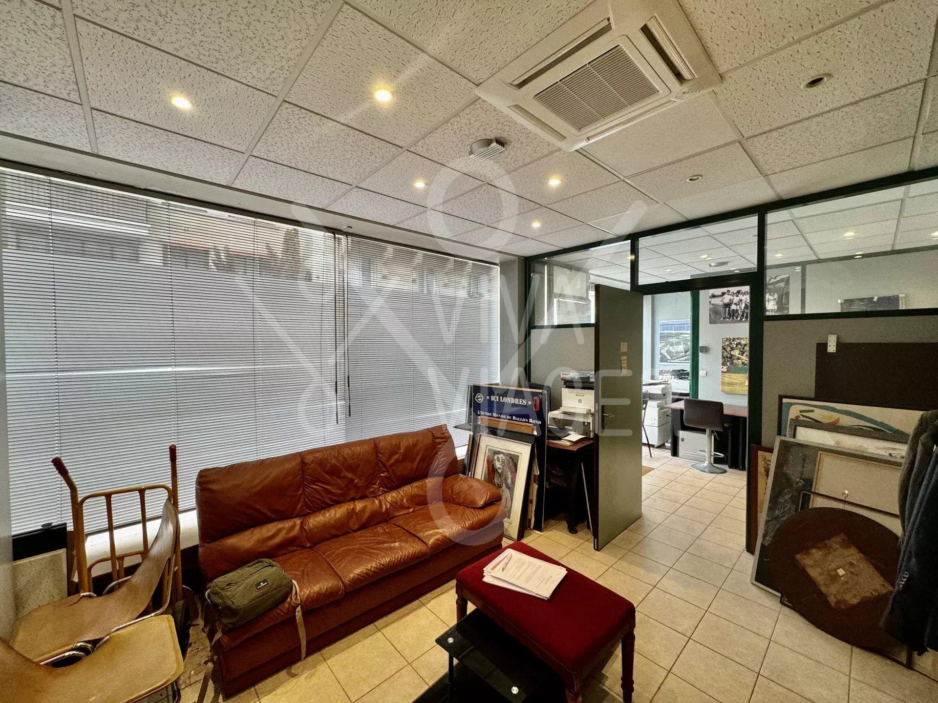 5abaeab1bec338d6c294f3a930a76701_3e9ae70eb1_1920-original-39074 Local commercial de 52 m2 – Nue-Propriété – Levallois-Perret