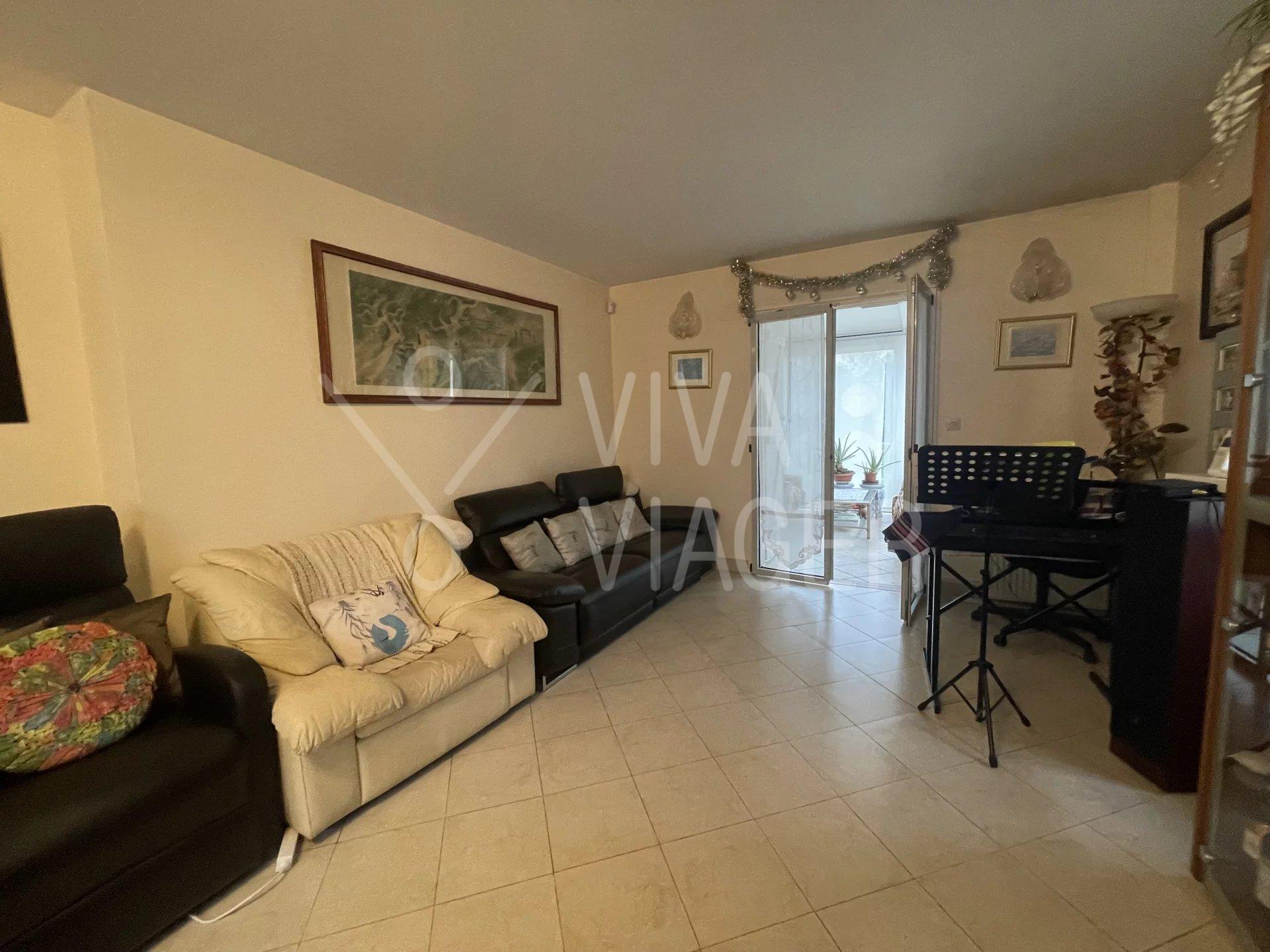 65b7299a8c3fd3f9f8168237137445f8_d00463ca9e_1920-original-38523 Maison 5P – Nue-propriété – Montigny-Le-Bretonneux