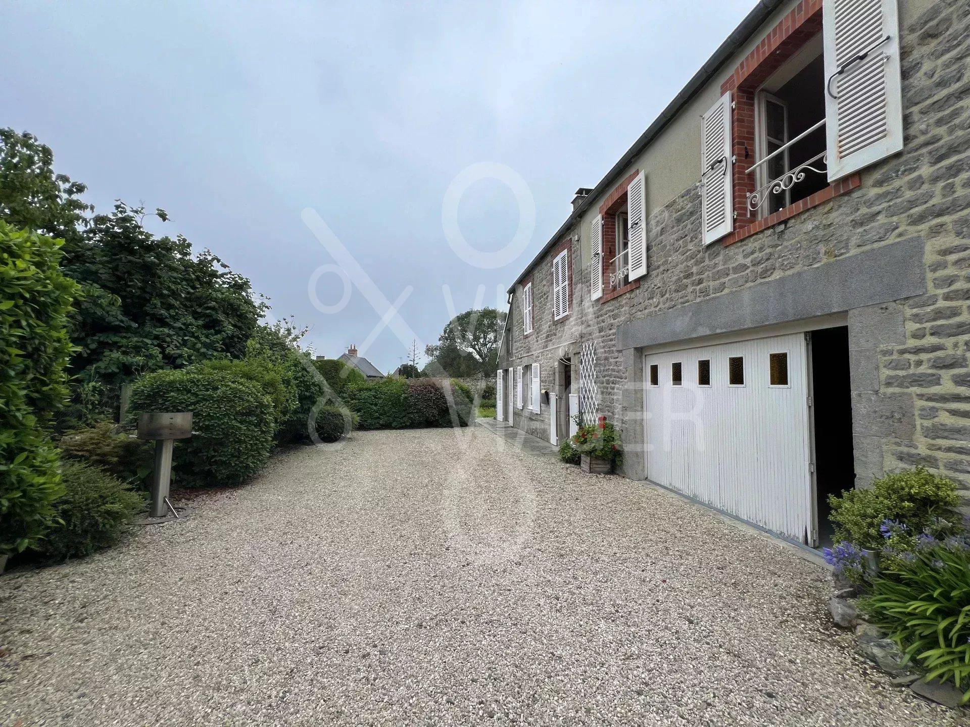 669120b9a81035efd3b404d121a9c633_d0a3b4ff48_1920-original-39731 Maison 5P 113m2 – Hauteville-sur-mer – Viager occupé