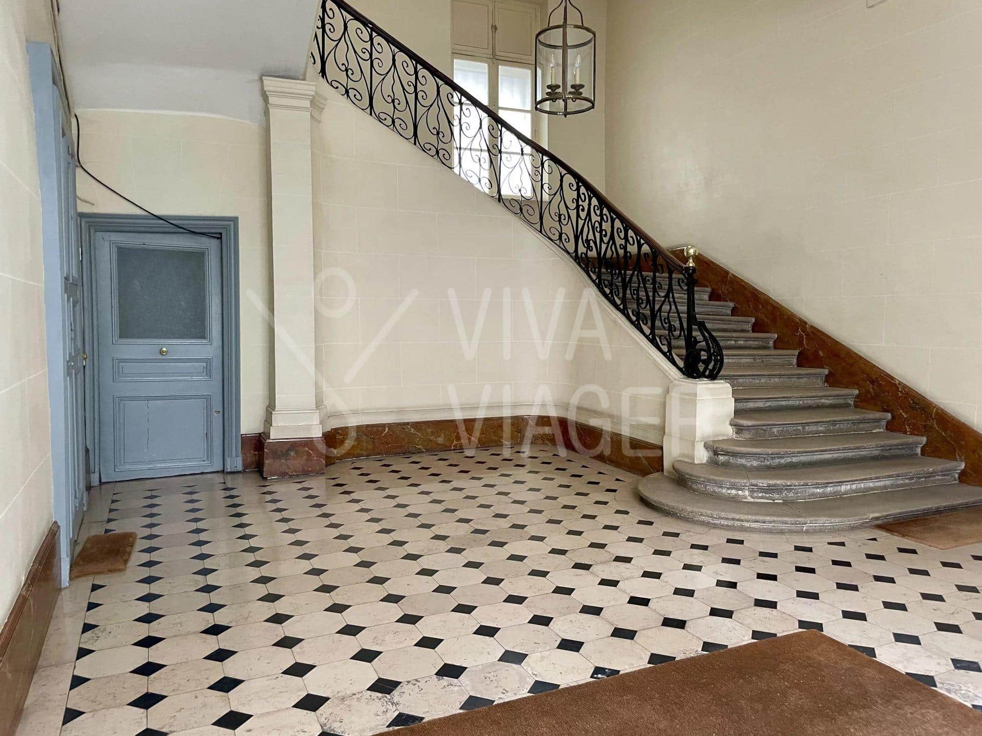 72a0fd9e40fab41305161015b4ba5761_fb84638911_1920-original-38537 Appt 2P 50m² – Viager libre – Paris 7ème