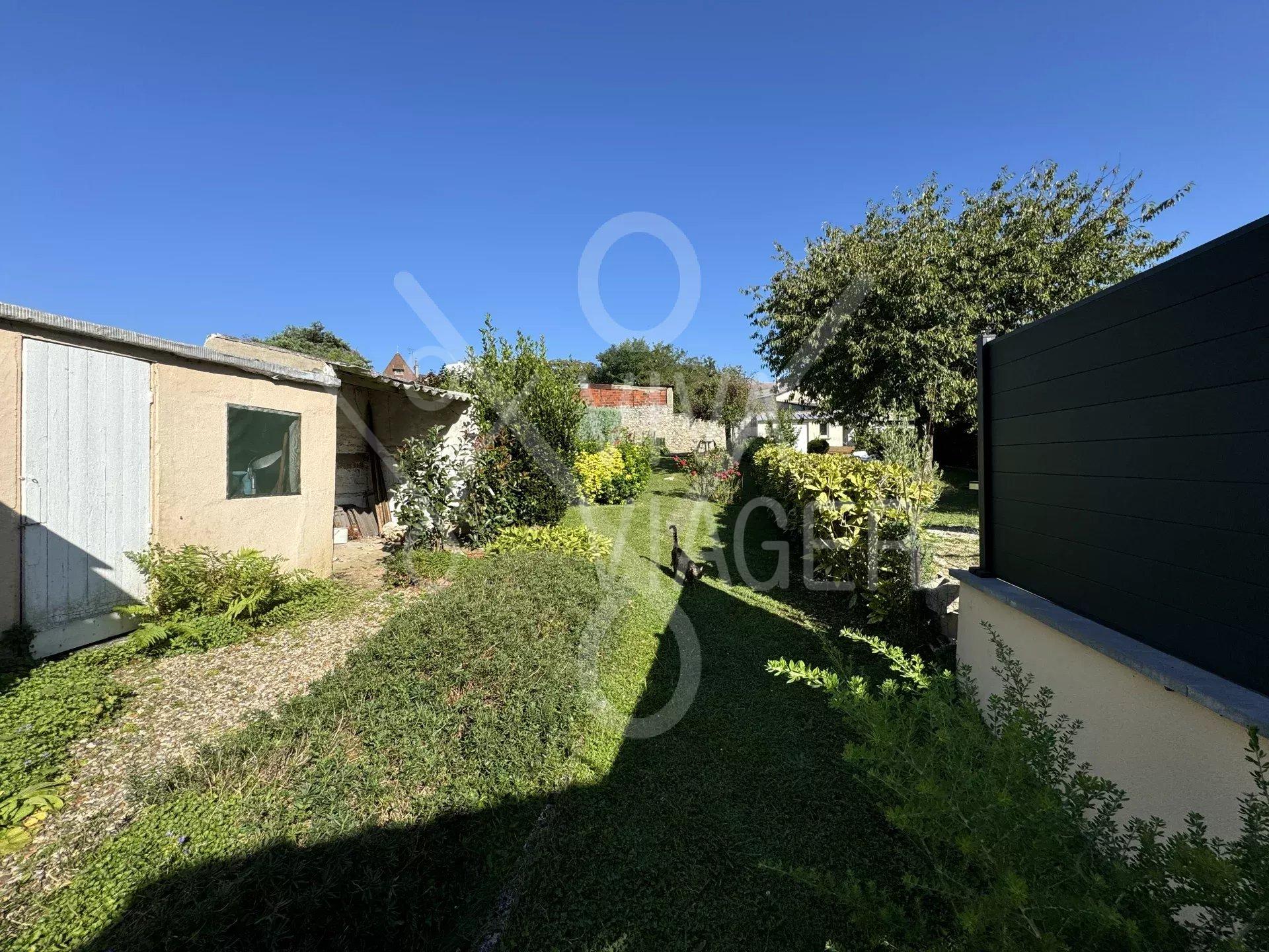 839812d044faa98d595de7cb1a268bad_9573c3a036_1920-original-39001 Maison 4/5P – Viager Occupé – Chatillon