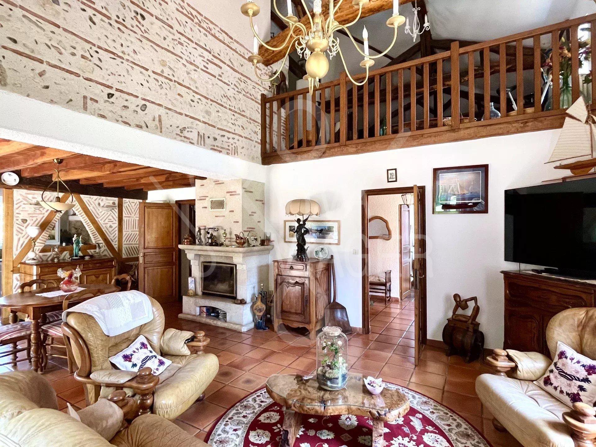 84b9424b93f6a2e717ff72894a31530b_c5e43112f3_1920-original-40008 Maison en pierre 200 m² – – Vente à terme libre – Fals (47) – Parc arboré de 8 000 m²