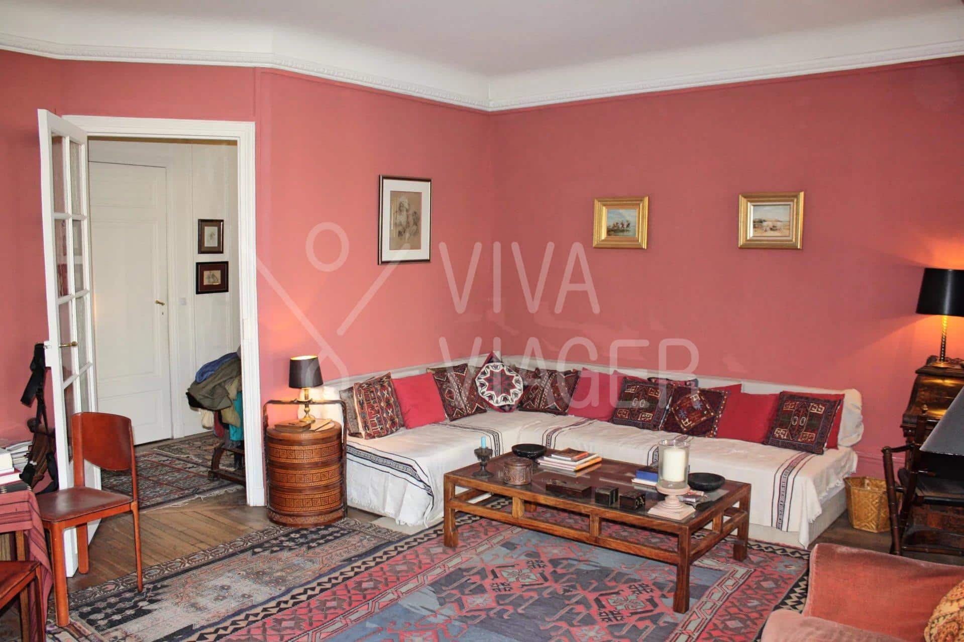 Viager Occupé – Appartement de 105 m² et 9m² de chambre de service Paris 75016 – Secteur Passy