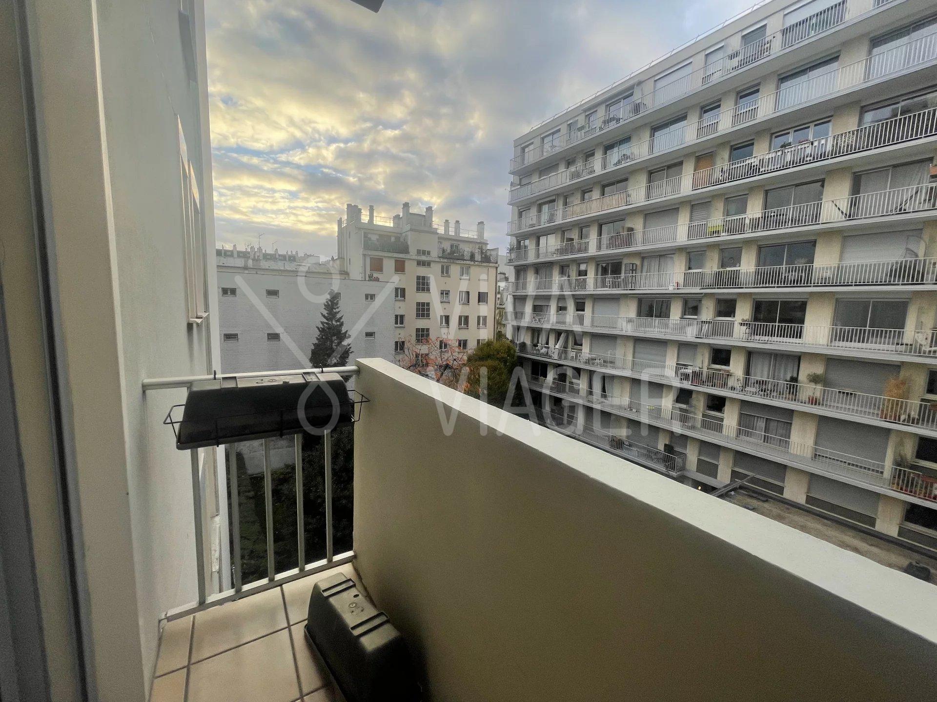 9728d6a5824c9425debb52e0bfaebc8a_b4400d4281_1920-original-38392 APPT 3P 68m2 – Viager Occupé – Paris 15ème