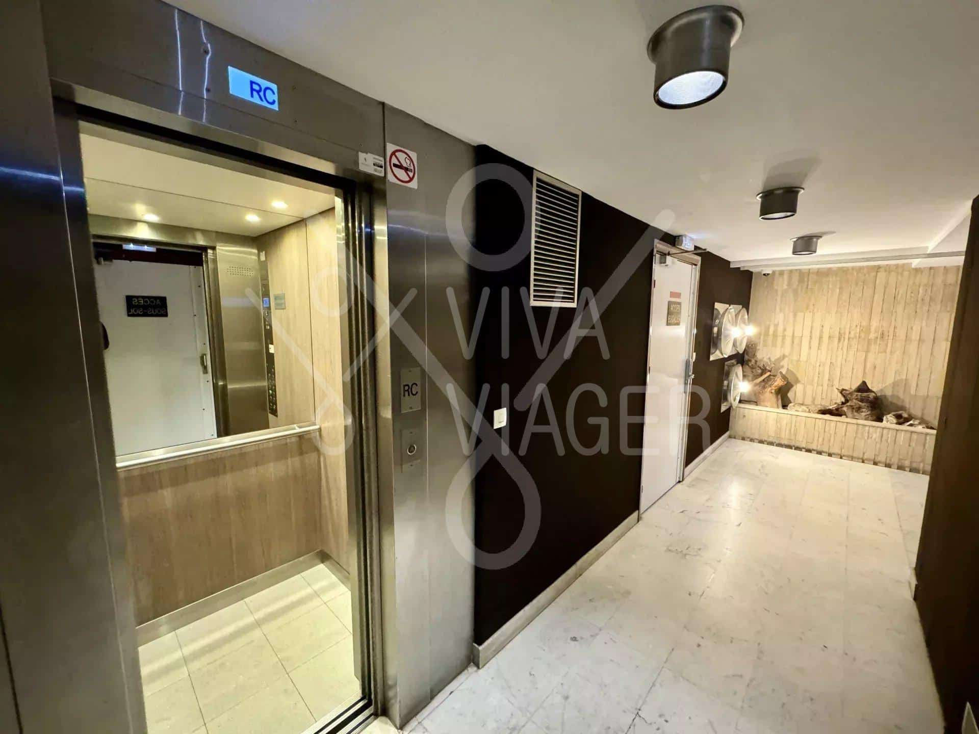 987ddce5ad8da319ca6e253dae20817e_5e8c046d95_1920-original-39200 Appt 4P 90 m² –Viager occupé – Paris 17