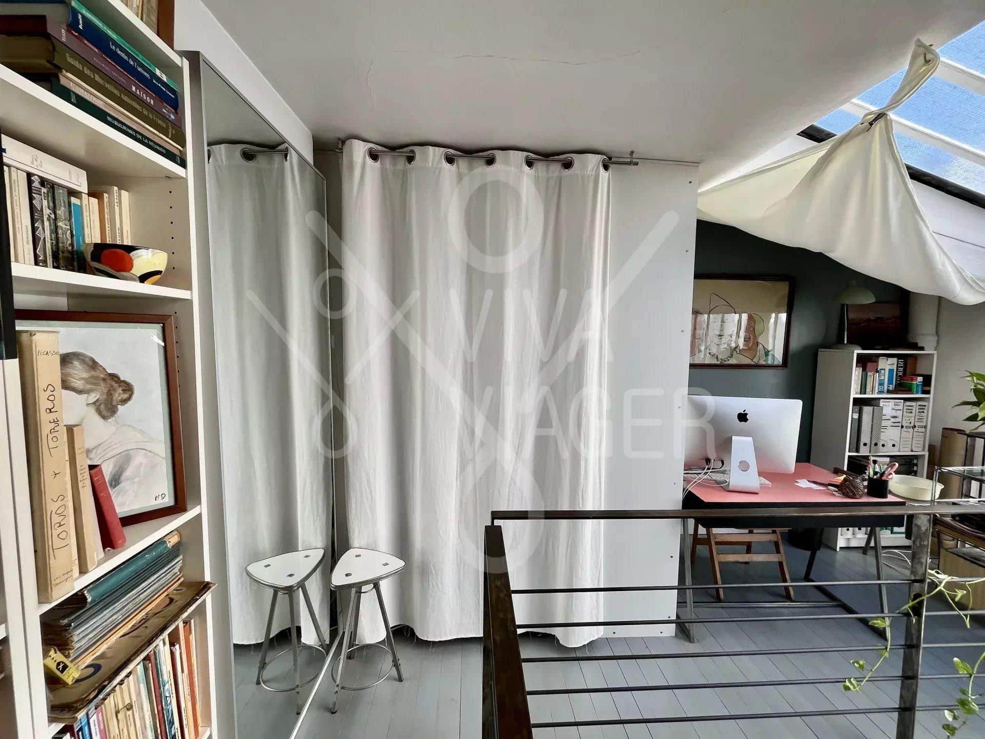 98cd91d1bacac423bee8abf0a95b78a0_ac5a57310e_1920-original-39785 Atelier d’artiste 50 m² – Nue-propriété – Paris 14ème – Port Royal