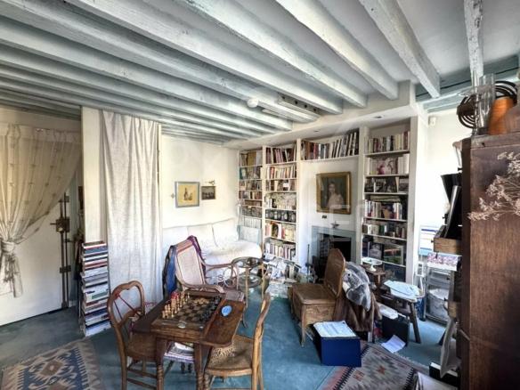 Studio 27,20 m² – Viager Occupé – Paris 7ème