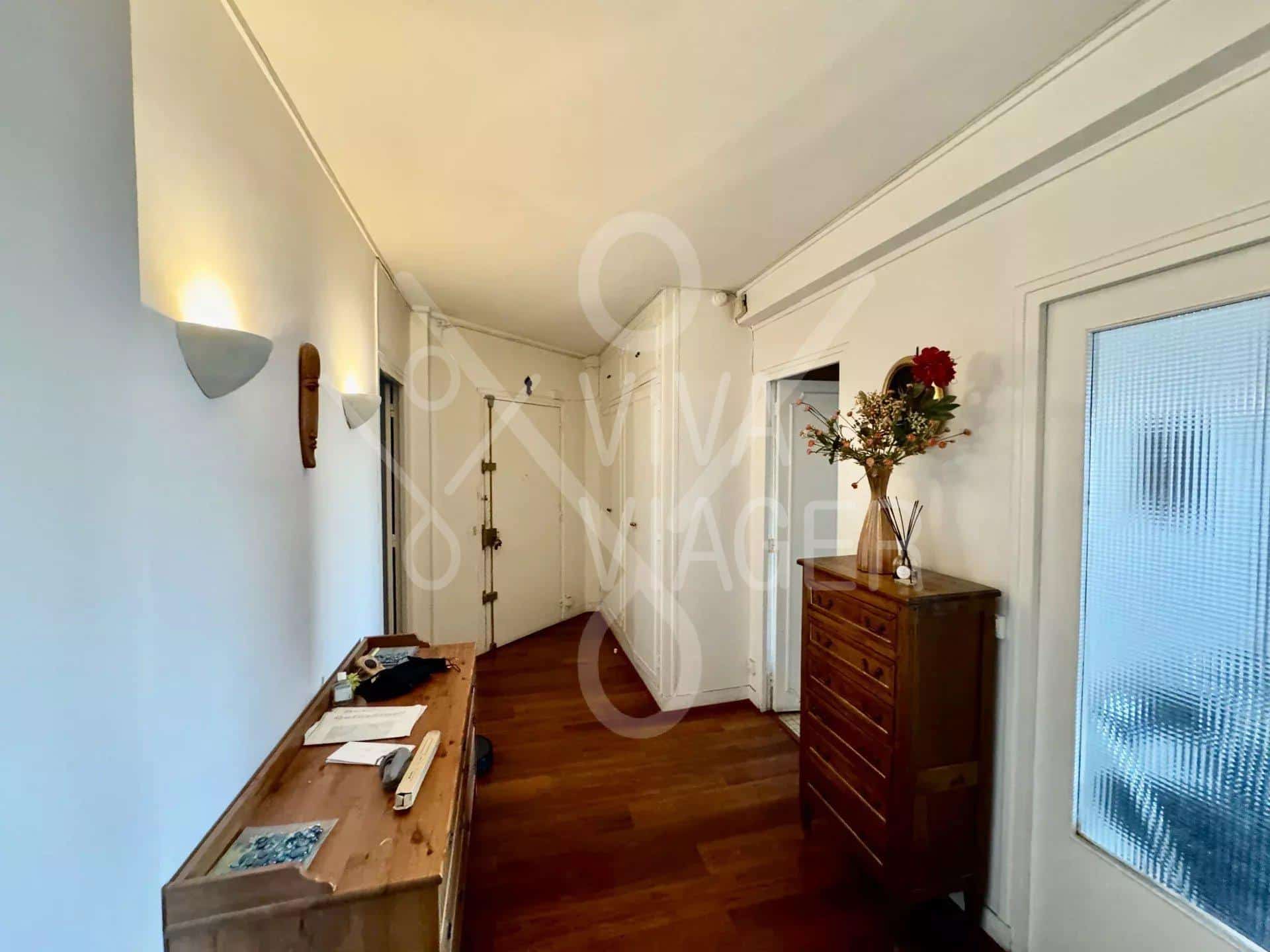 9b9e598ebef995d994575bb4b3cc7ca4_0376c0f7ac_1920-original-39531 Appt 3P de 82 m² – Nue-propriété – Paris 16ème