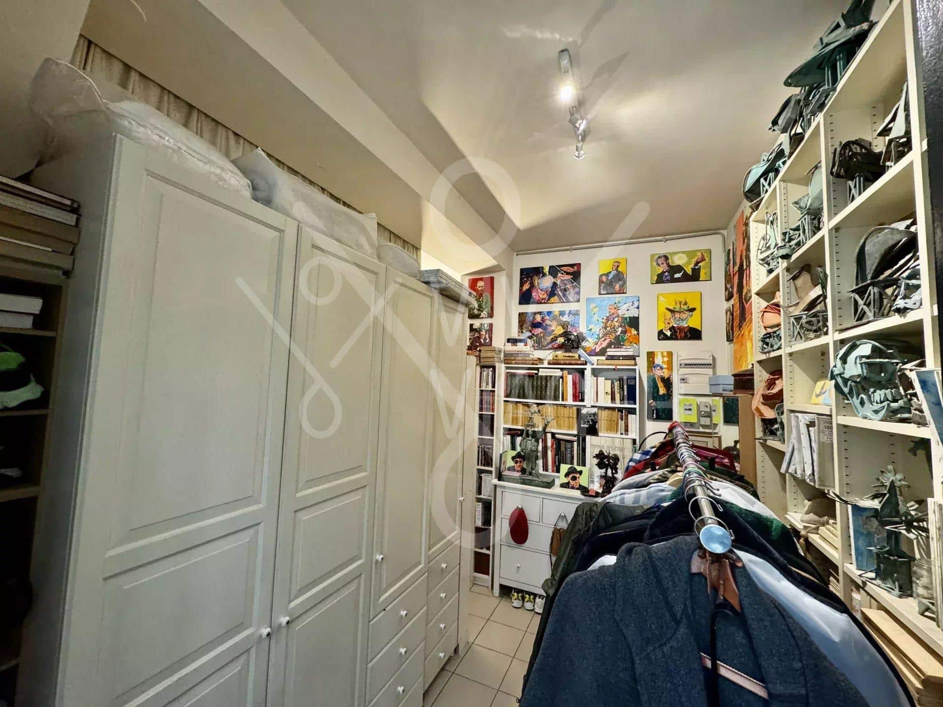 9c1708ace141e80b1f4435f399deefe0_7c6e7b762a_1920-original-39230 Atelier d’Artiste/Loft – Viager Occupé – Paris 6ème