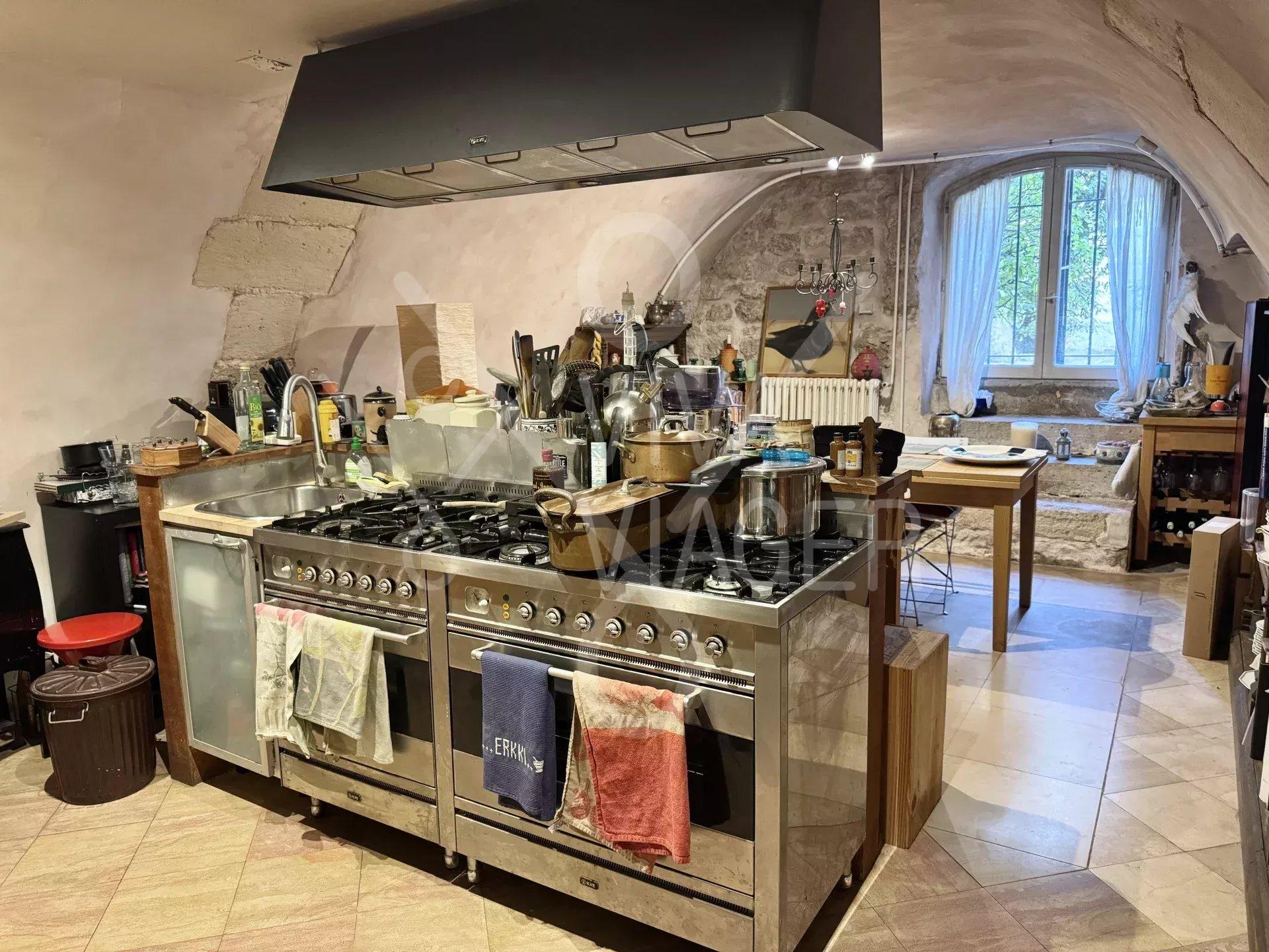 ac57e3cd688700be5fa040af5e2f3428_caed22f242_1920-original-39915 Duplex 237m² – Viager occupé – Paris 3ème