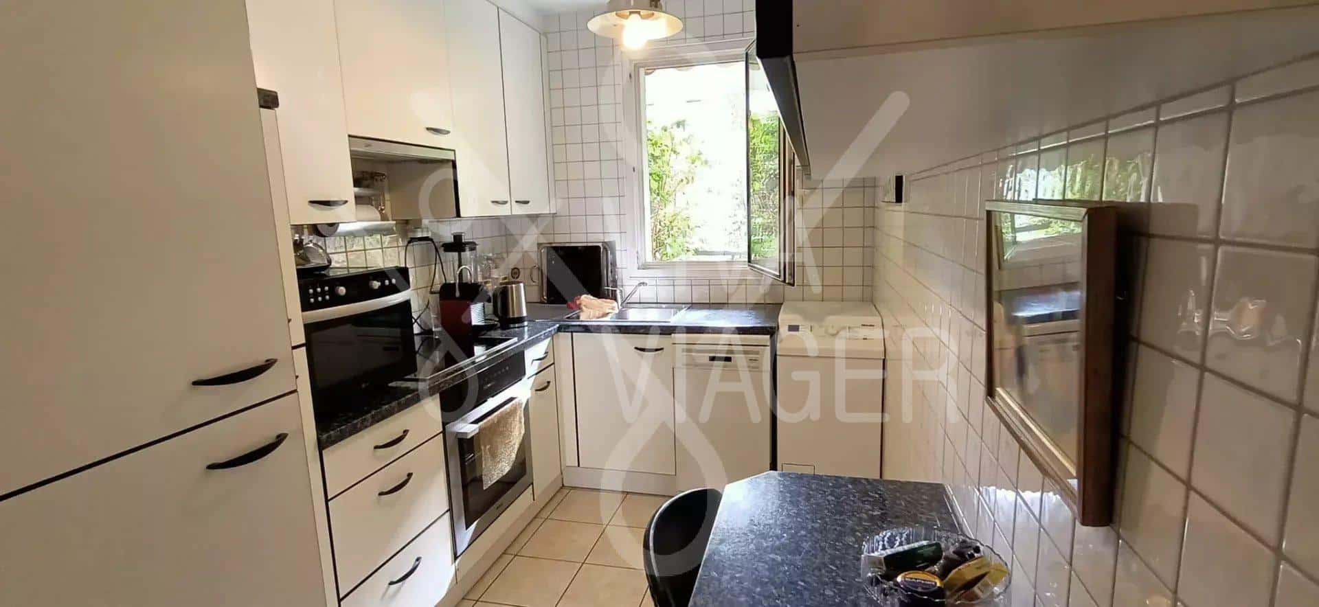 b1cf3e07891a9dc414c28beee8e12f8b_ab4e9cc411_1920-original-39476 Appt 3P de 89 m² – Viager occupé –Paris 16ème (Exelmans)