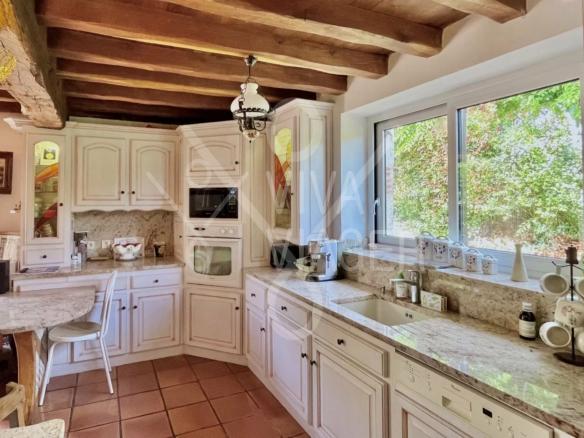 Maison en pierre 200 m² – – Vente à terme libre – Fals (47) – Parc arboré de 8 000 m²