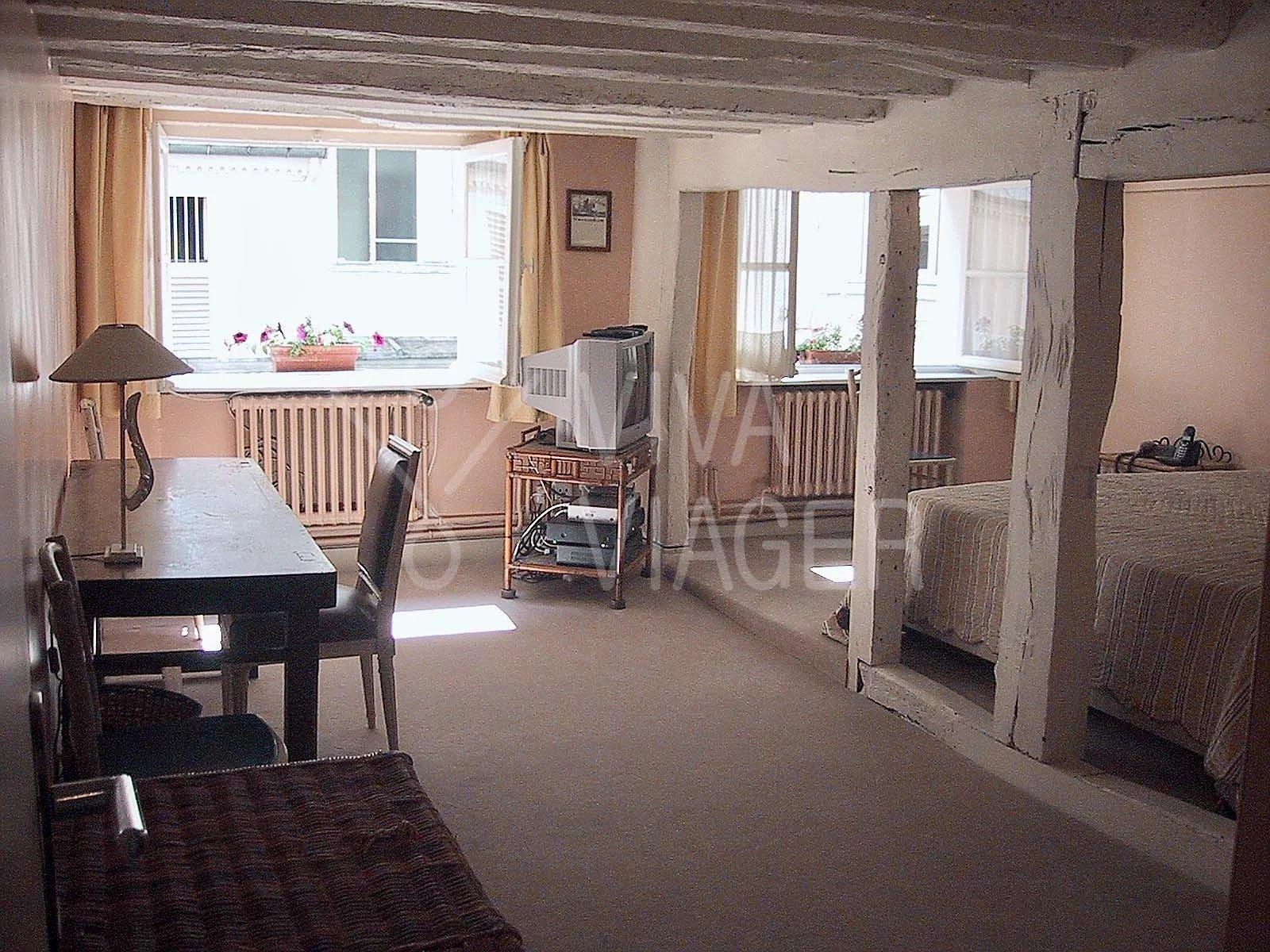b540cab391c0cad13df2b196f31ef35f_a6fa8dbb6e_1600-original-38537 Appt 2P 50m² – Viager libre – Paris 7ème
