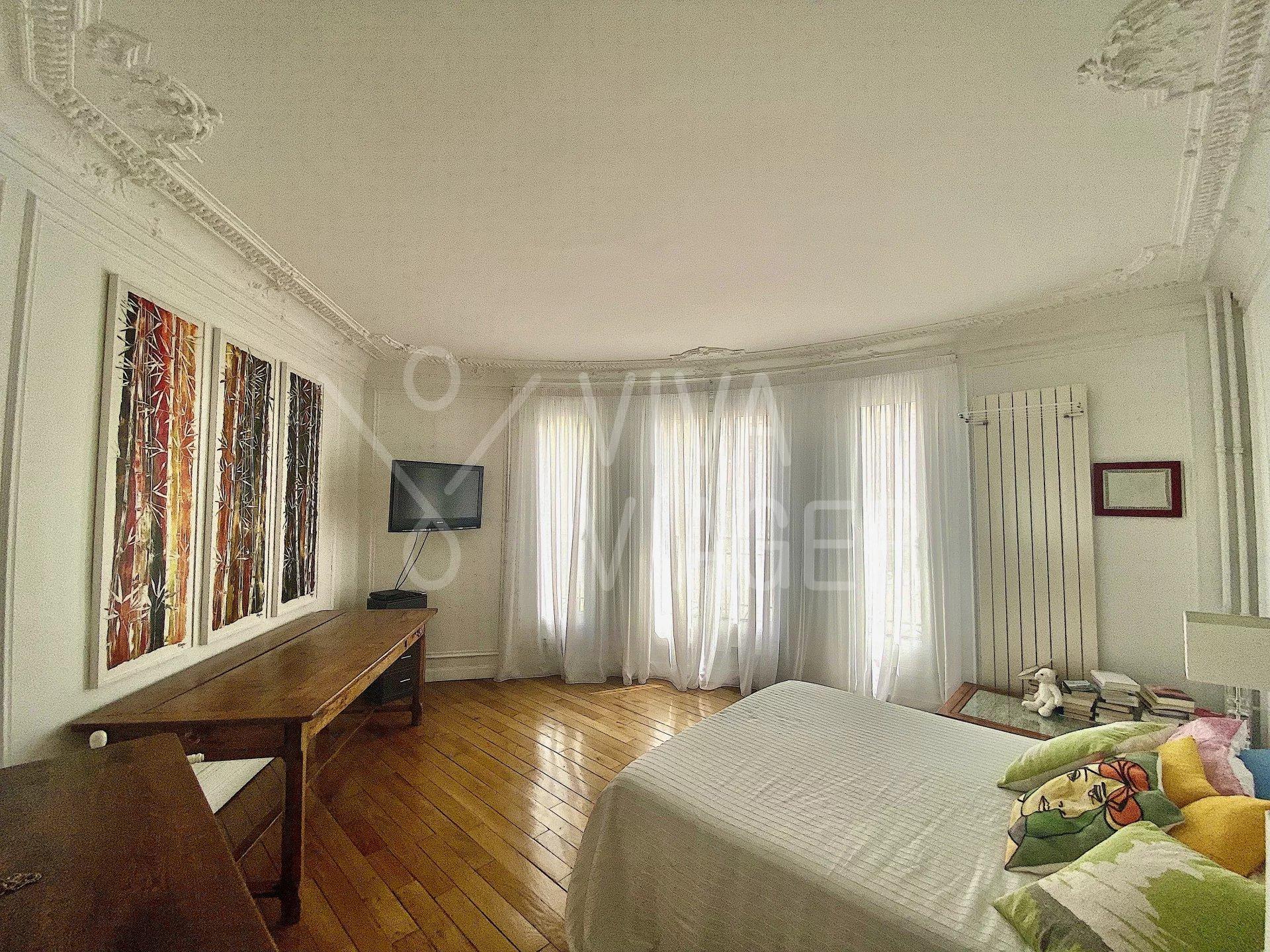 b5bf11911d4c33ff12fc8f1c5bf9fed0_83498d7bea_1920-original-38214 Apt de 4P de 95 m² – Viager Libre– Paris 14