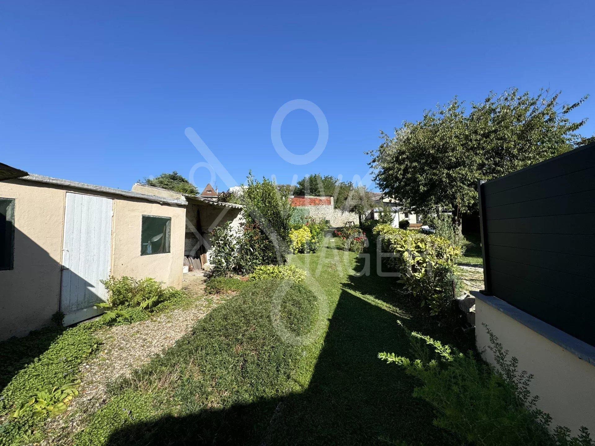 c3ceec2ea7765e95206e2091632462c4_43d0b0ad89_1920-original-39001 Maison 4/5P – Viager Occupé – Chatillon