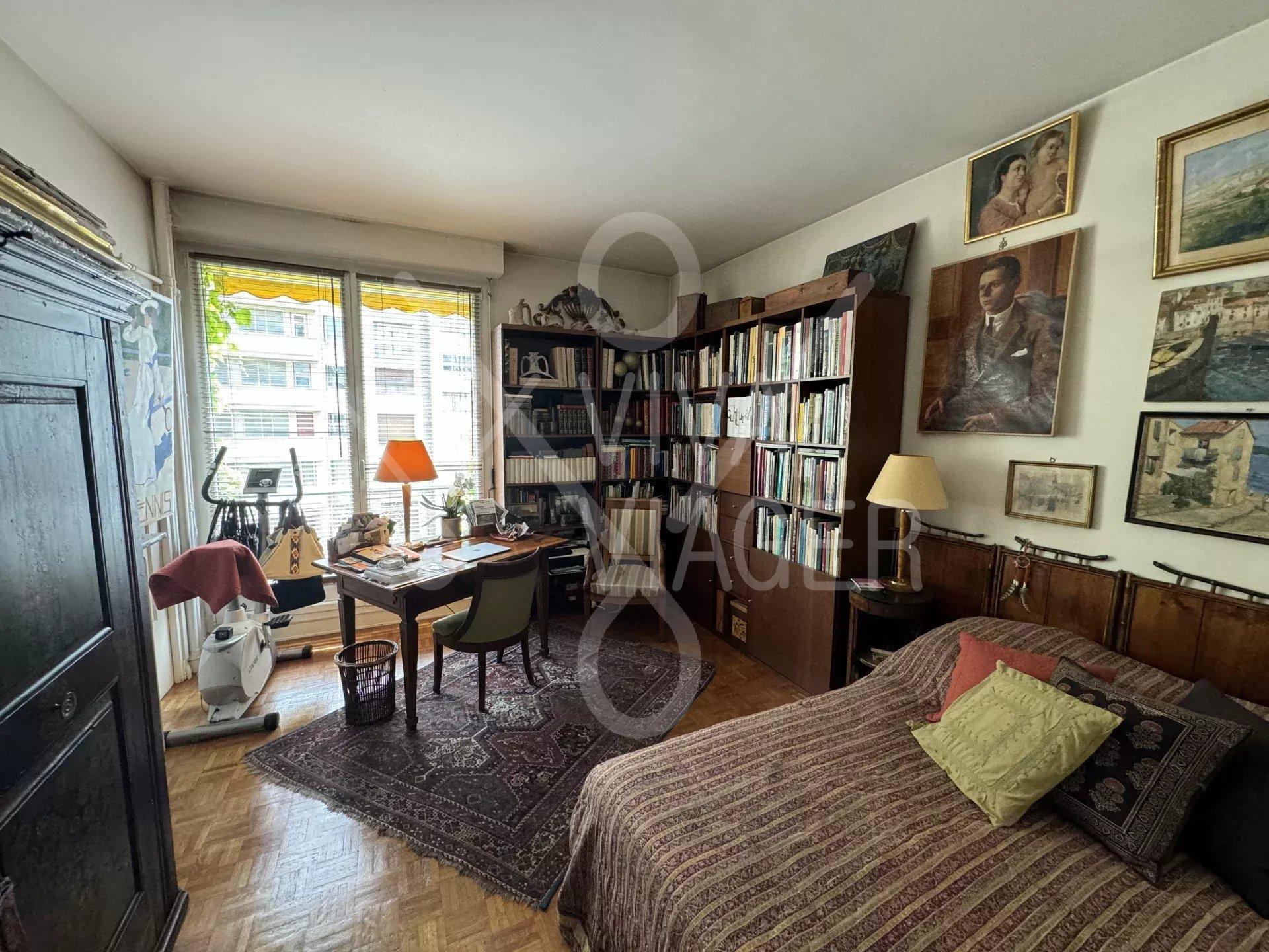 c69bfe9a5bdf86e13c7b728af57ae233_5b8ff163b5_1920-original-38965 Appt 5P 125 m2 – Nue propriété – Paris 16ème