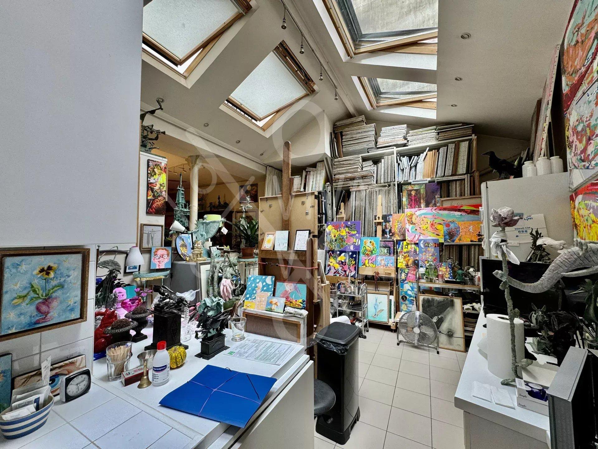c8052314f65fc94e56db403bdf2ec7d5_40459f4837_1920-original-39230 Atelier d’Artiste/Loft – Viager Occupé – Paris 6ème