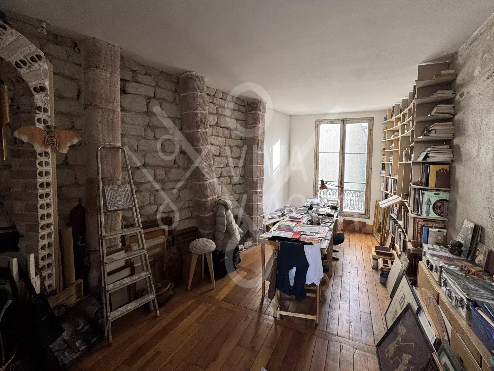 d7d46916b44a47673a5de3765816ea8e_c2109570b4_1920-original-40158 Studio 26m² – Viager occupé – Paris 9ème