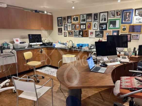 Duplex  237m² – Viager occupé – Paris 3ème