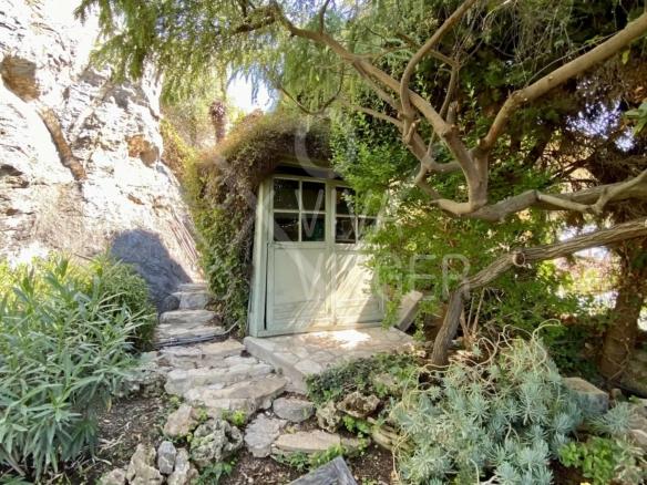 Appartement villa – 237 m2 – Vente à terme 10 ans – Hauteurs de Hyères – Var
